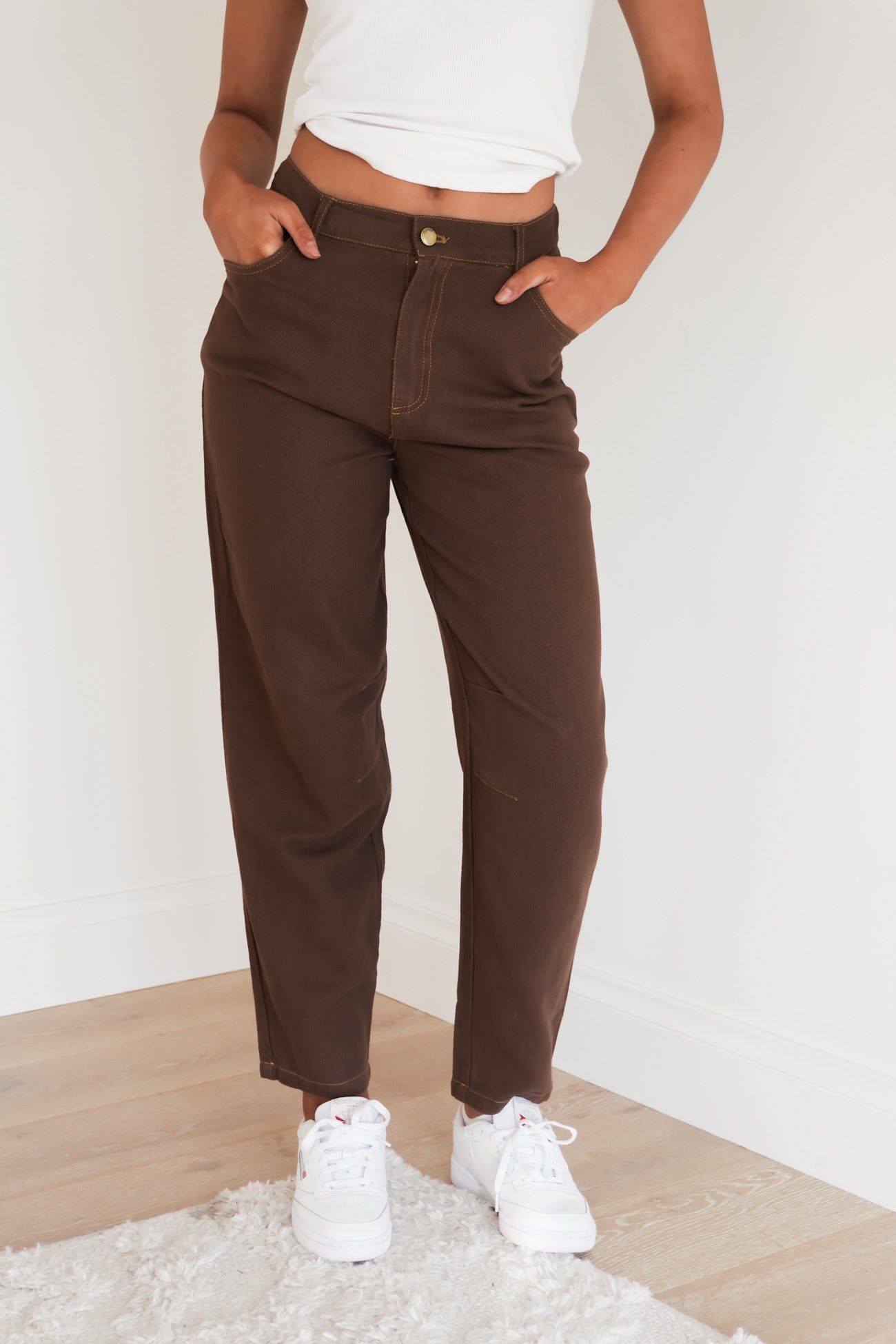 Jaye Barrel Jean Chocolate