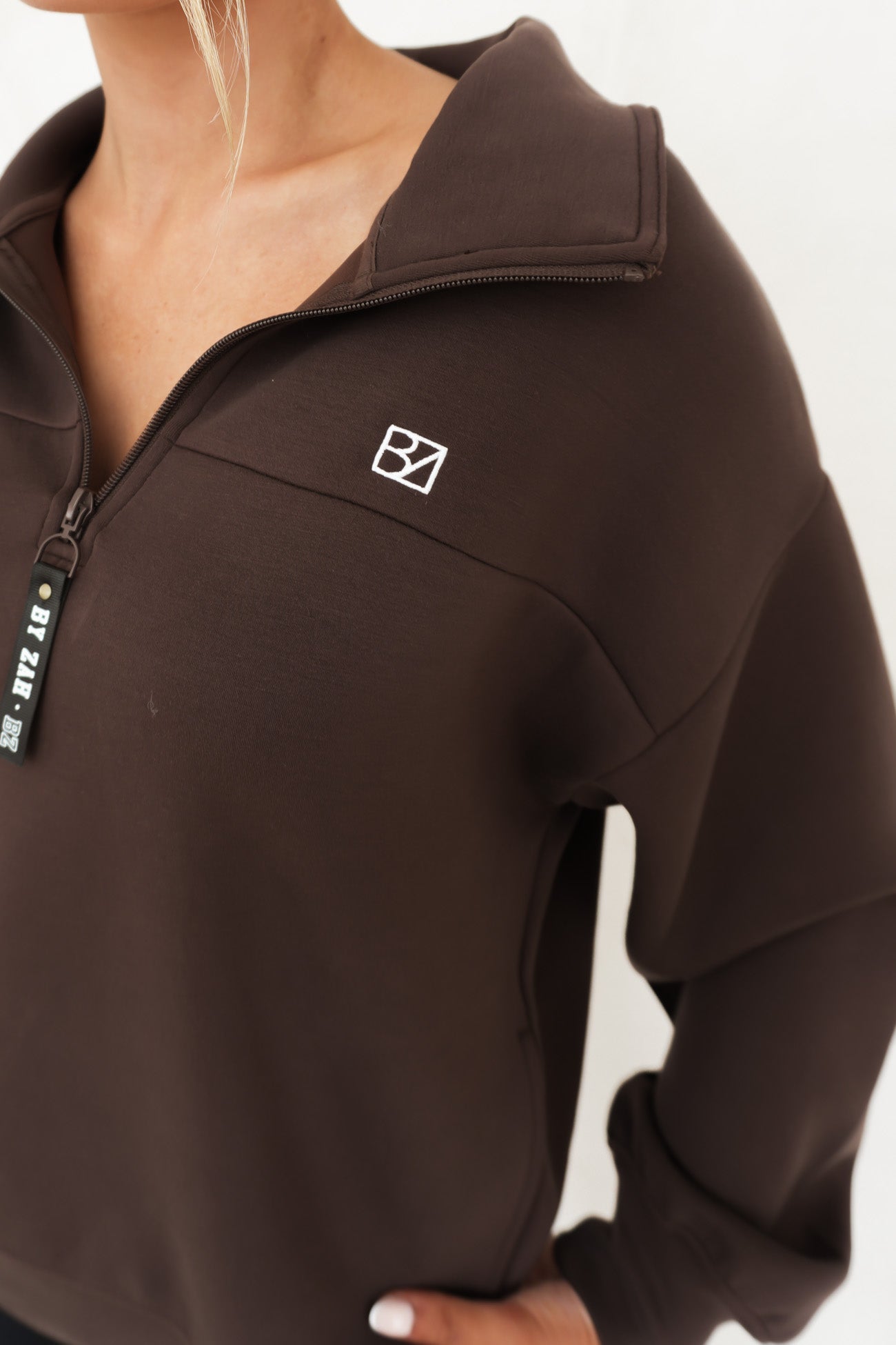 Jules Quarter Zip Chocolate