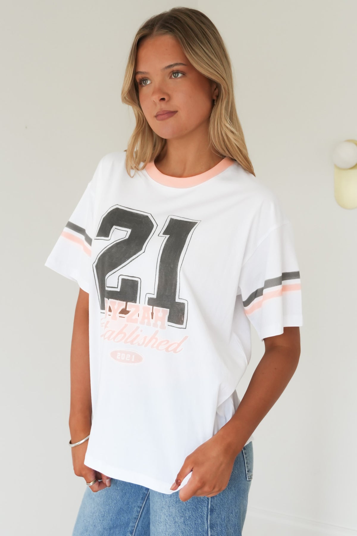 Kade Tee White