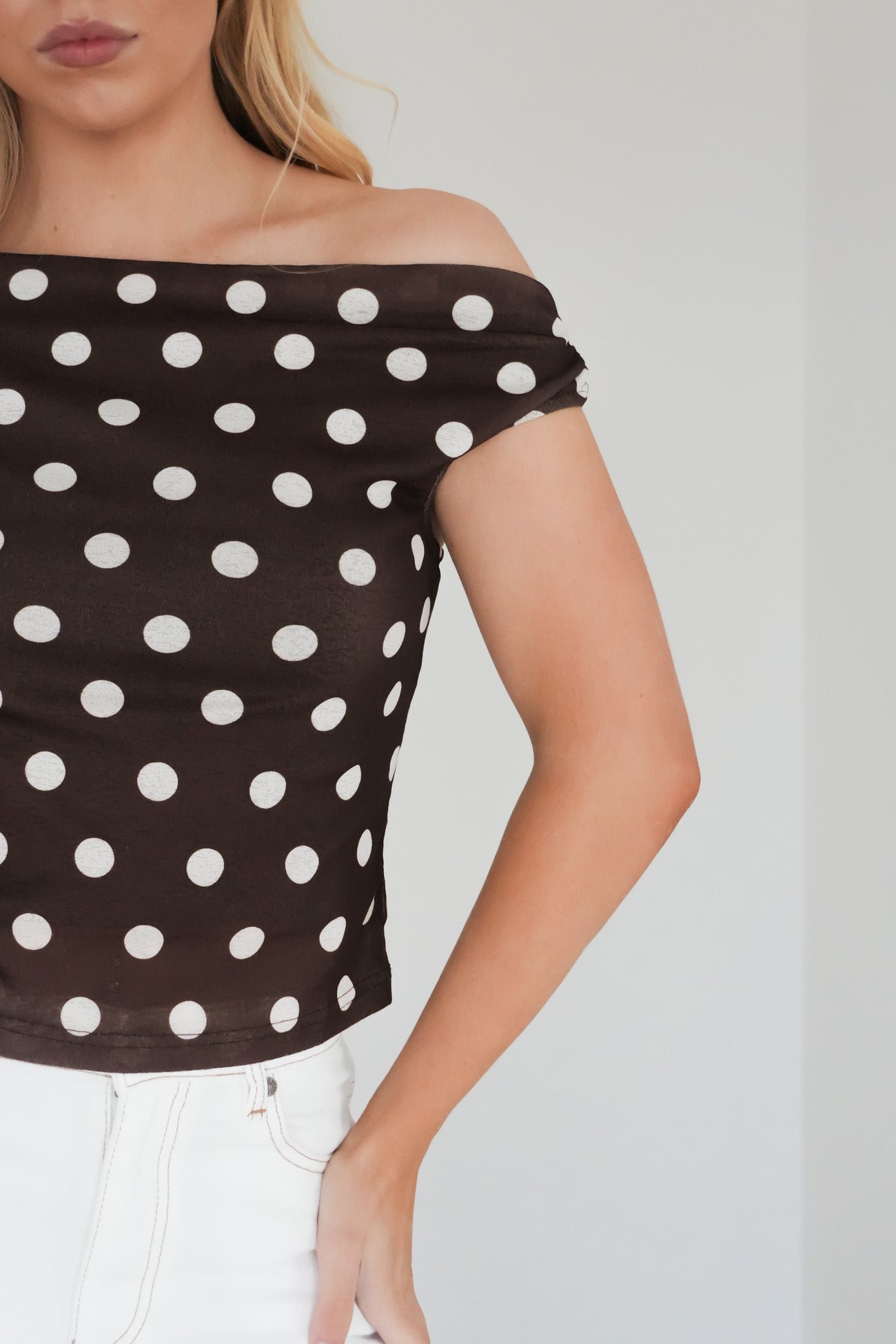 Karolina Top Chocolate