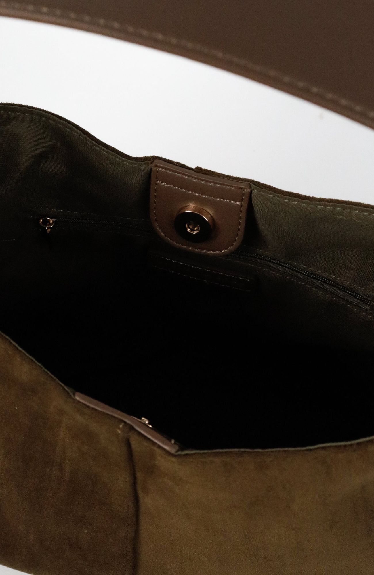 Kenny-Suede-Bag-Olive-2