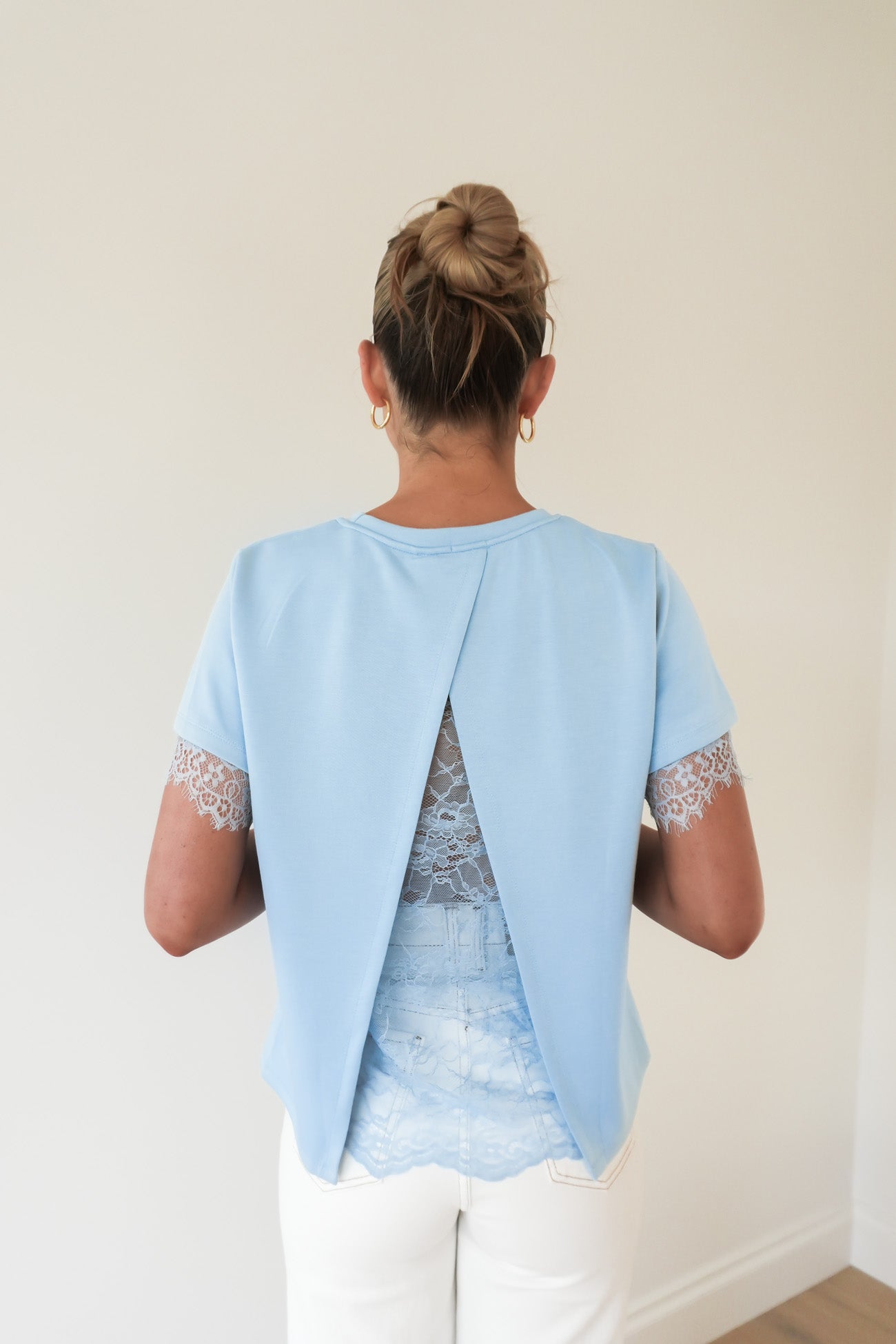 Kiarna Lace Tee Soft Blue