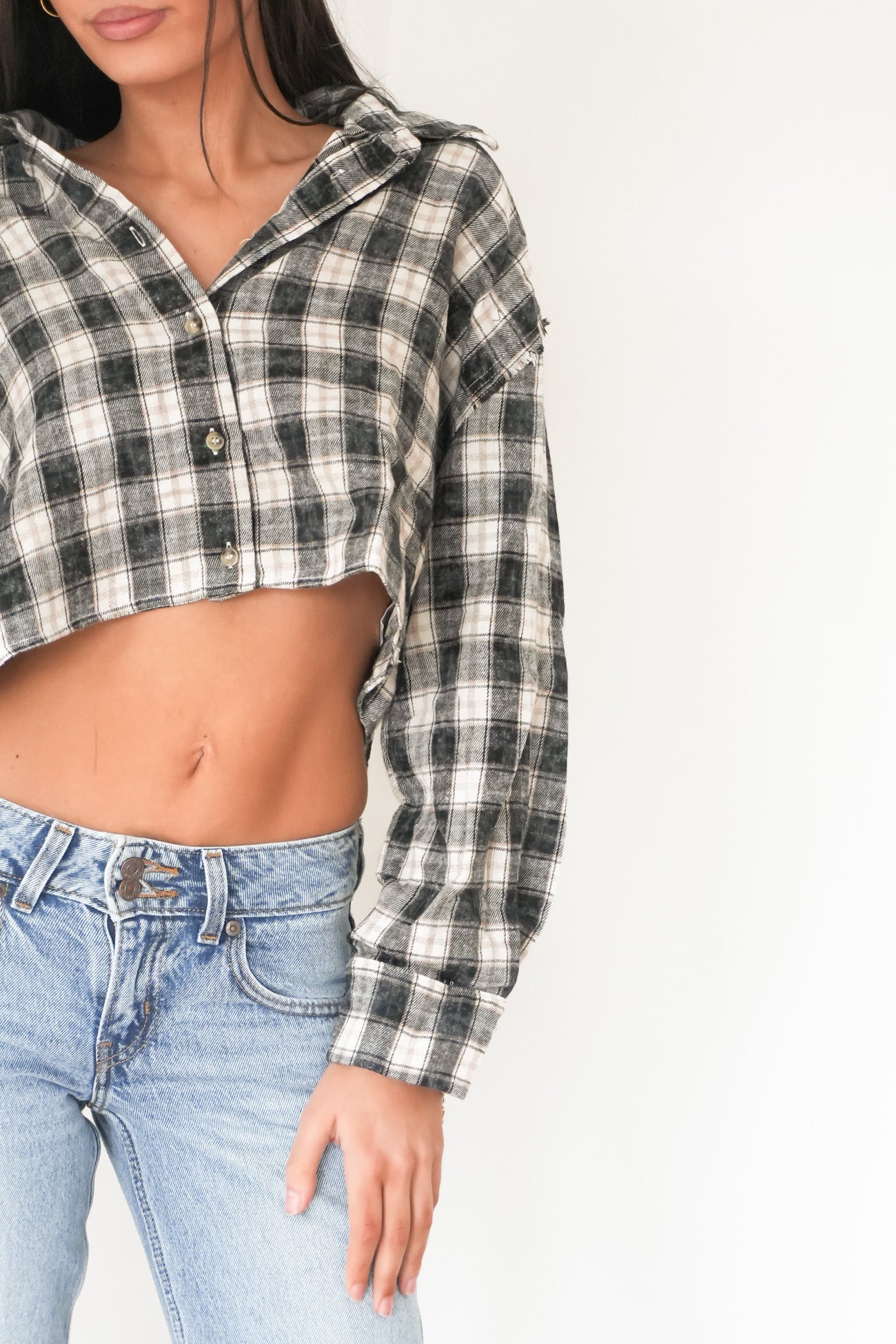 Kira Cropped Shirt Black Plaid