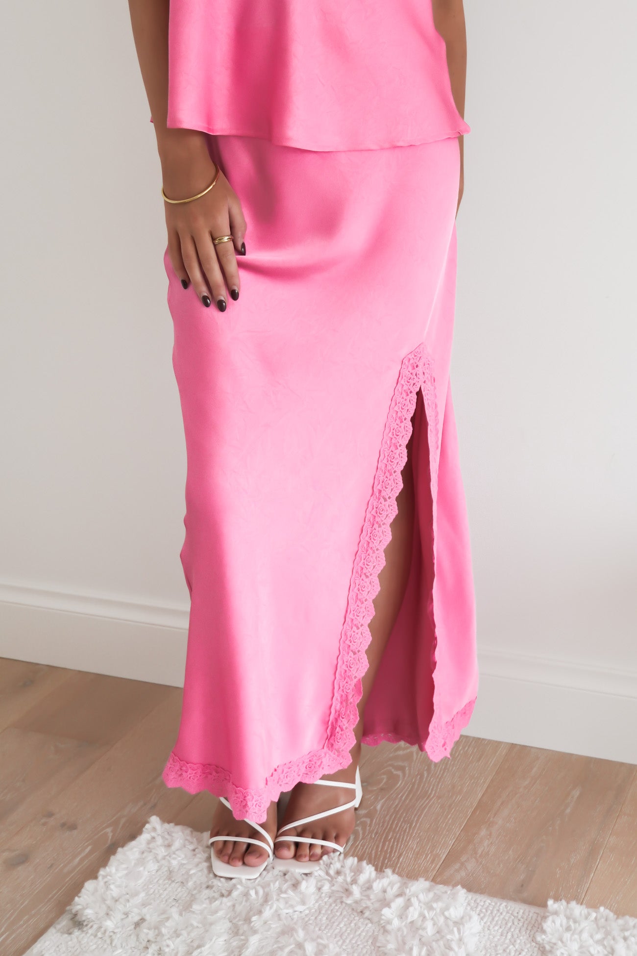 Kiva Lace Maxi Skirt Pink