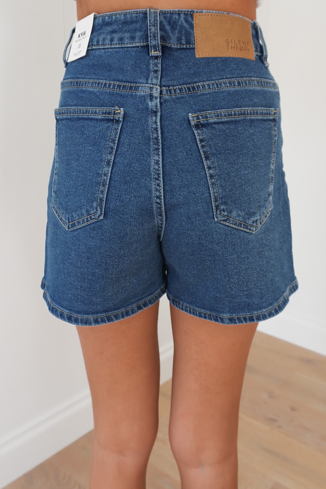 Kyia Comfort Short Mid Blue