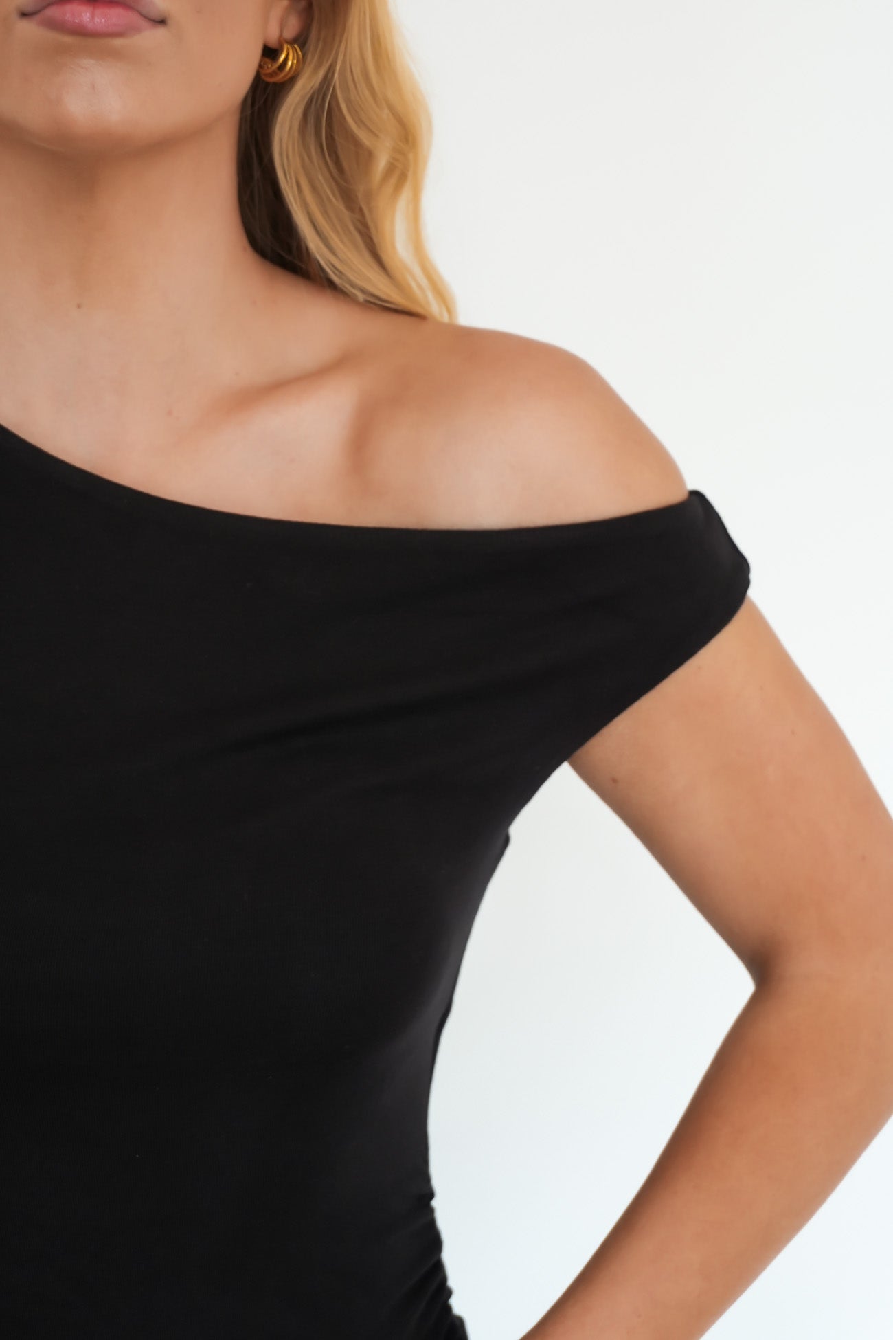Kylie Off Shoulder Top Black