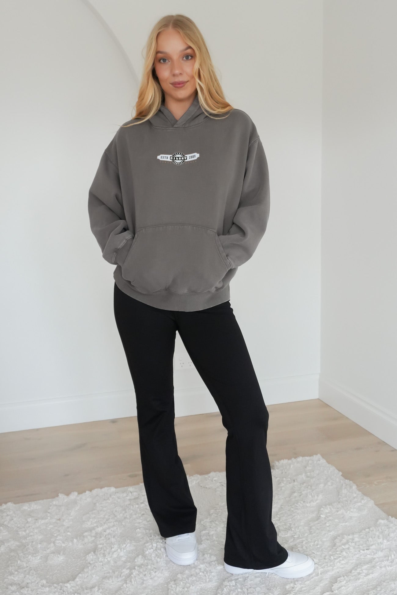 Legacy Hoodie Coal