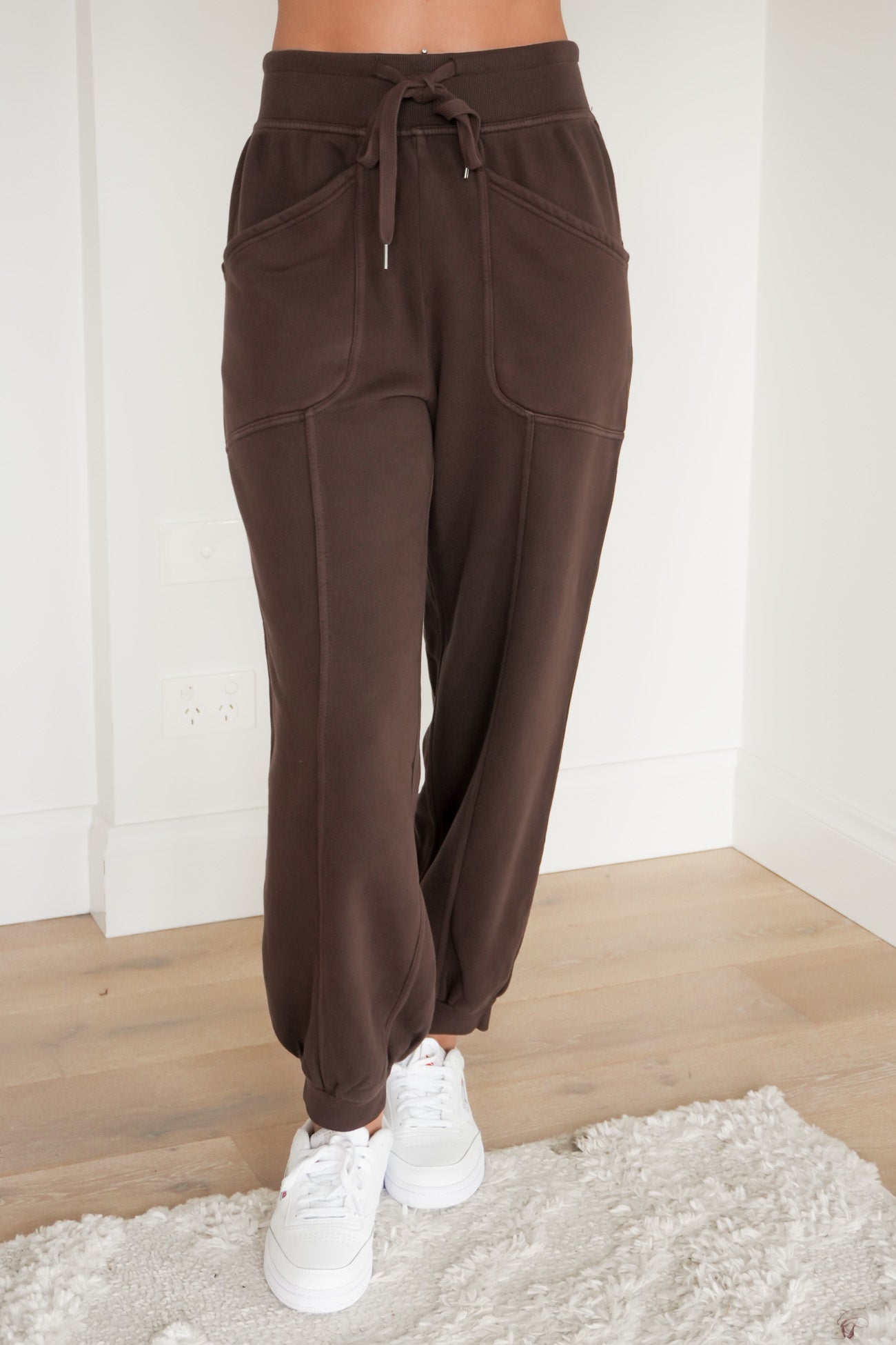 Leo Trackpant Coffee
