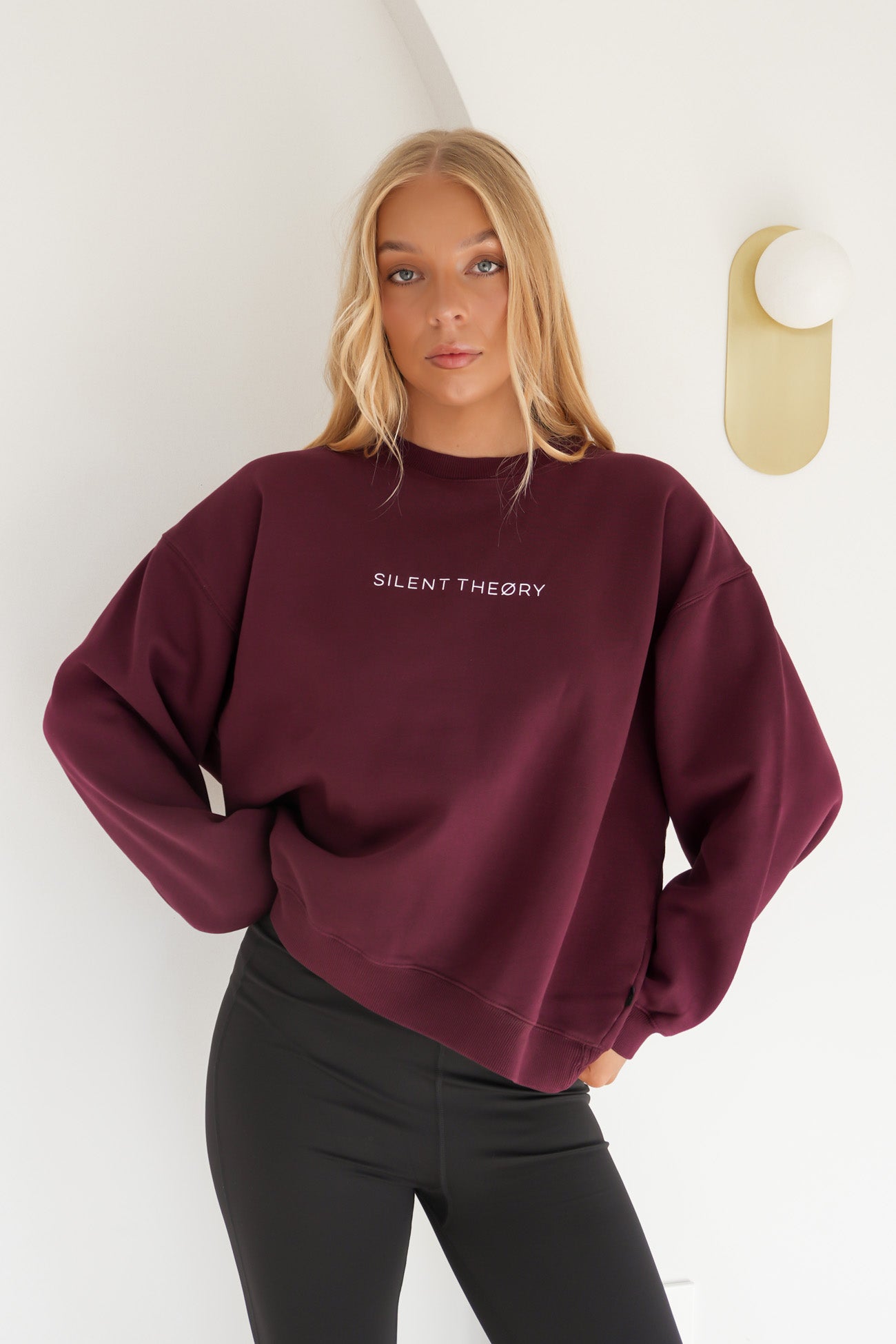 Logo Crew Cherry