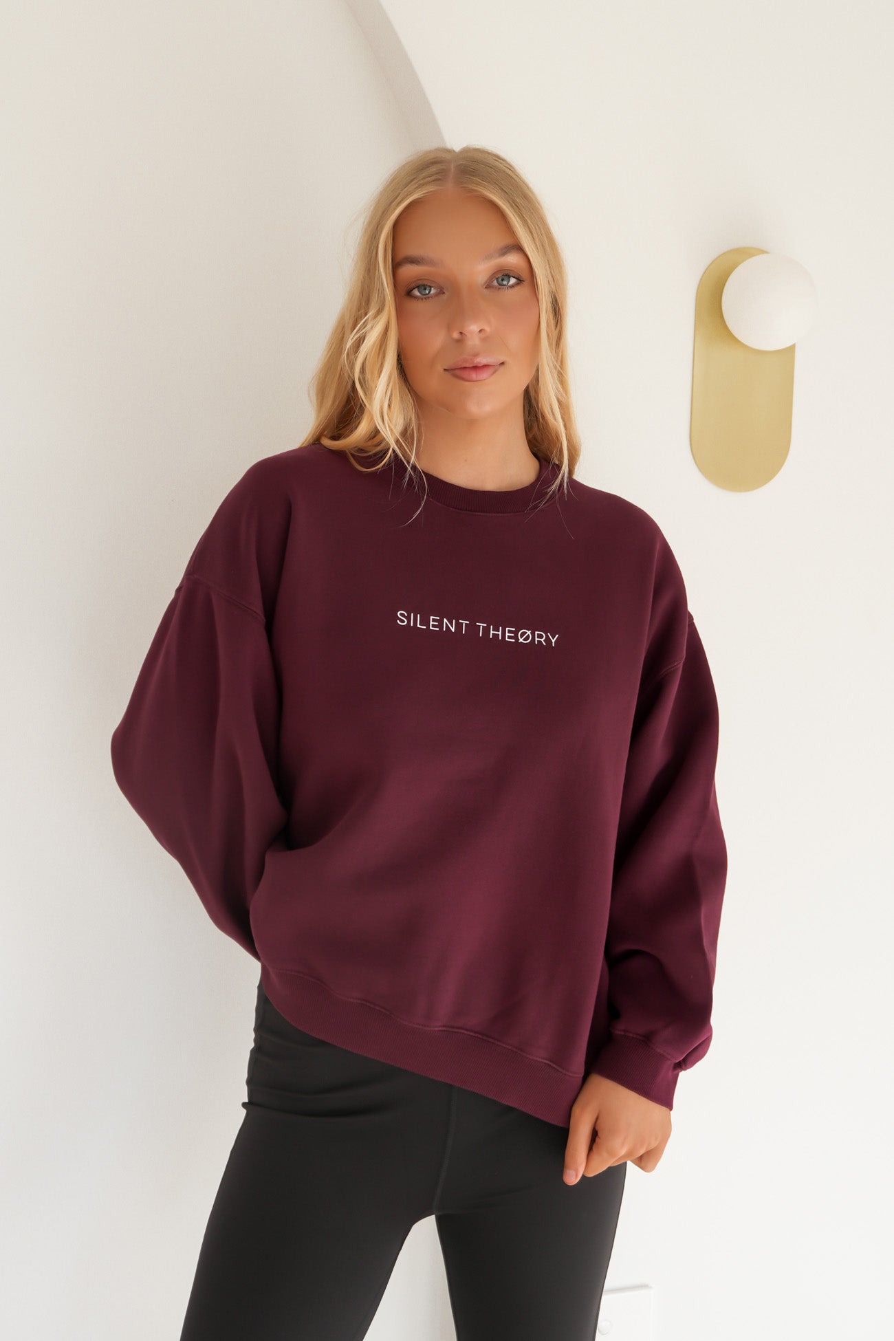 Logo Crew Cherry
