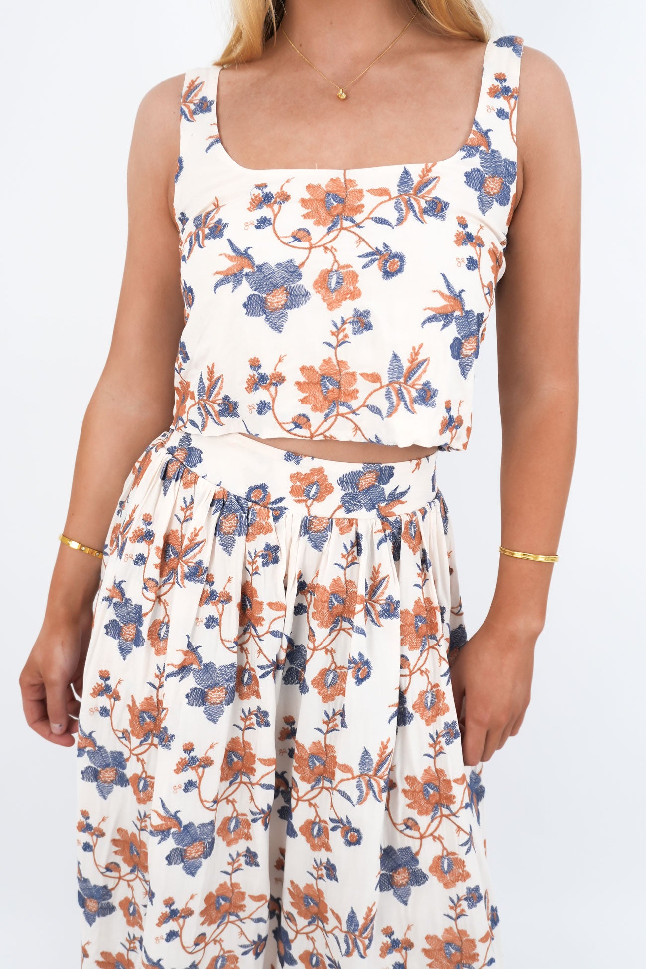 Luca Crop Top Floral Embroidery