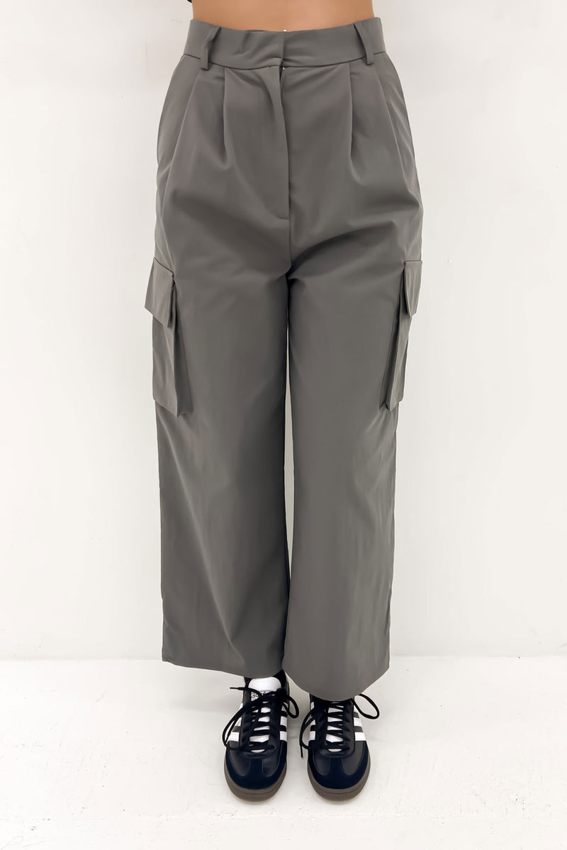 Lyle Cargo Pant Charcoal