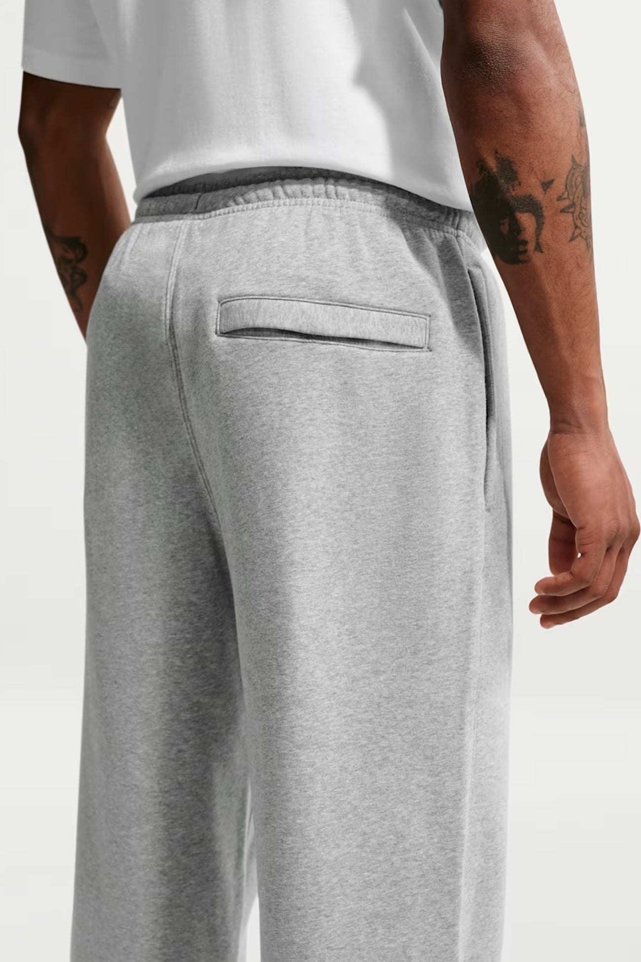 Nike Club Open-Hem Fleece Trousers Dark Grey Heather Light Smoke Grey