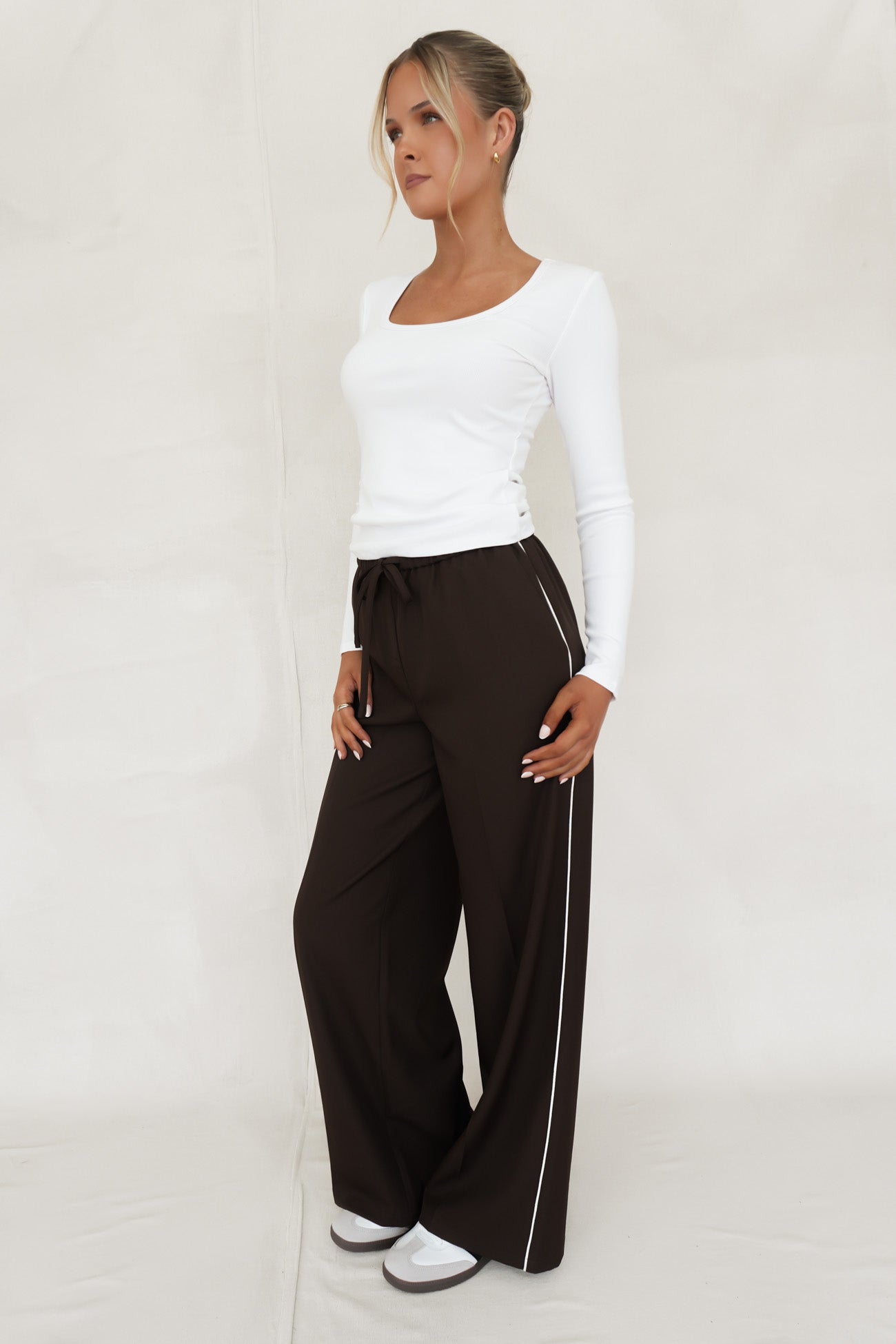 Maddox Piped Pant