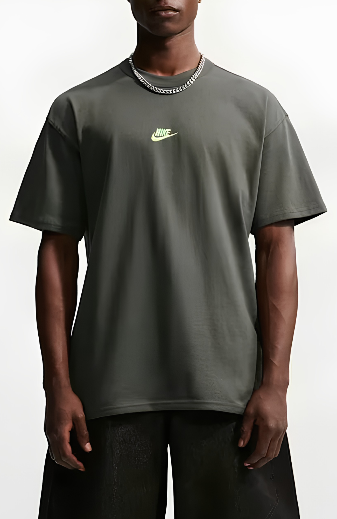 Nike Sportswear Premium Essentials Tee Newsprint