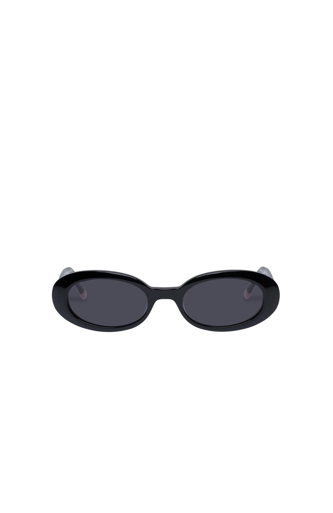 Maybae // Black