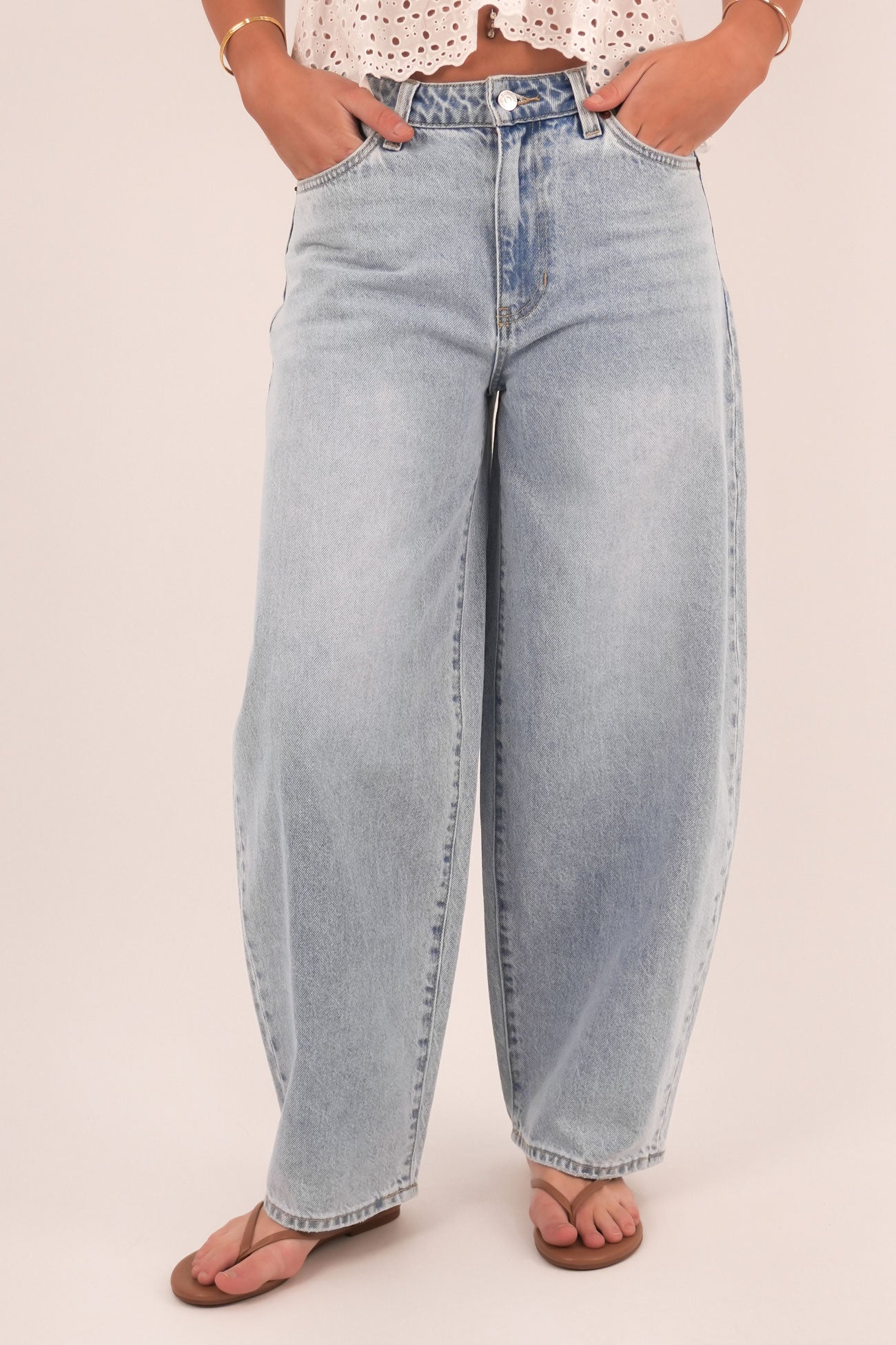 Mid Barrel Jean Brightside Fade Petite