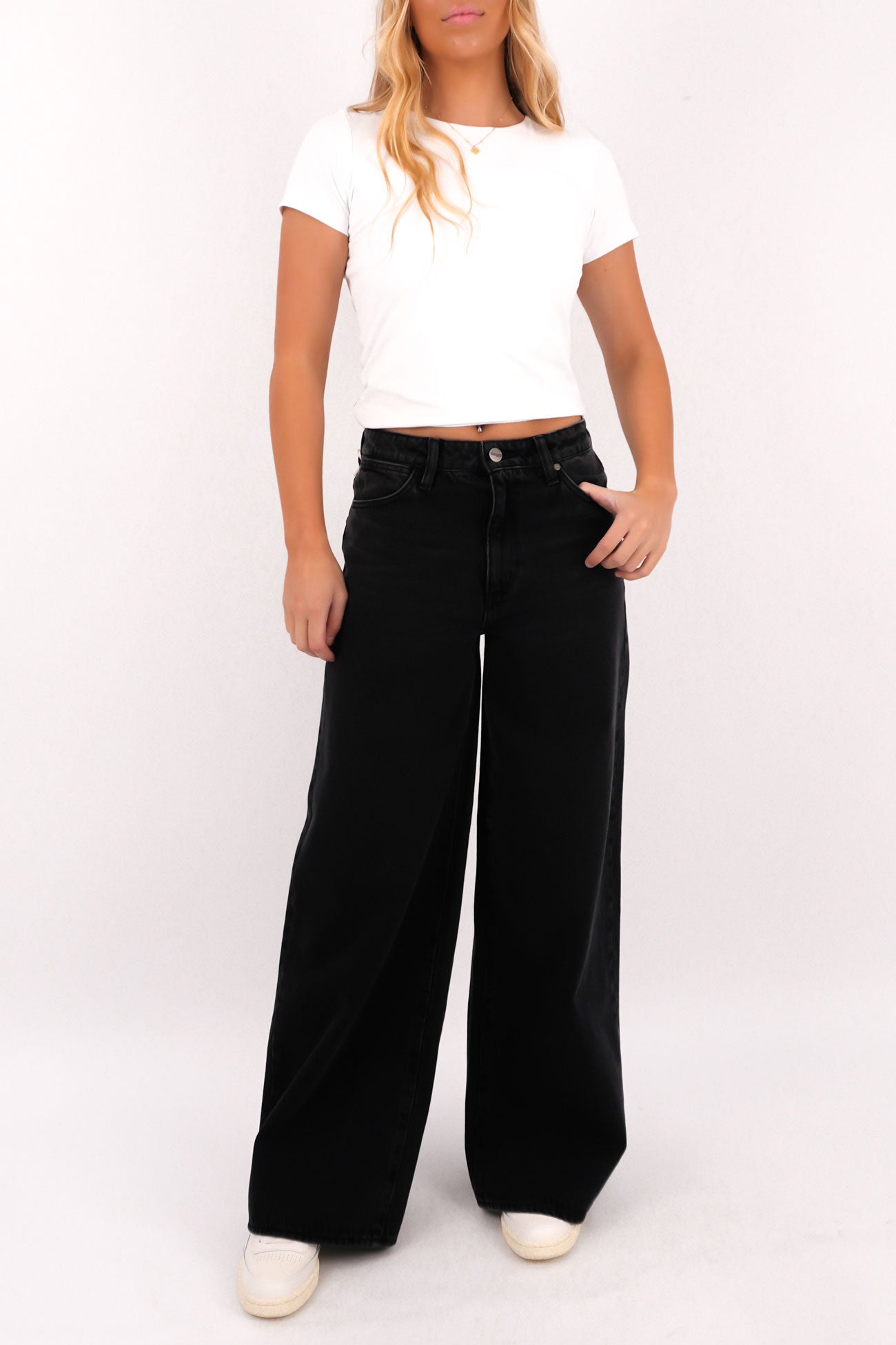 Mid Stevie Jean Nightwatch Black