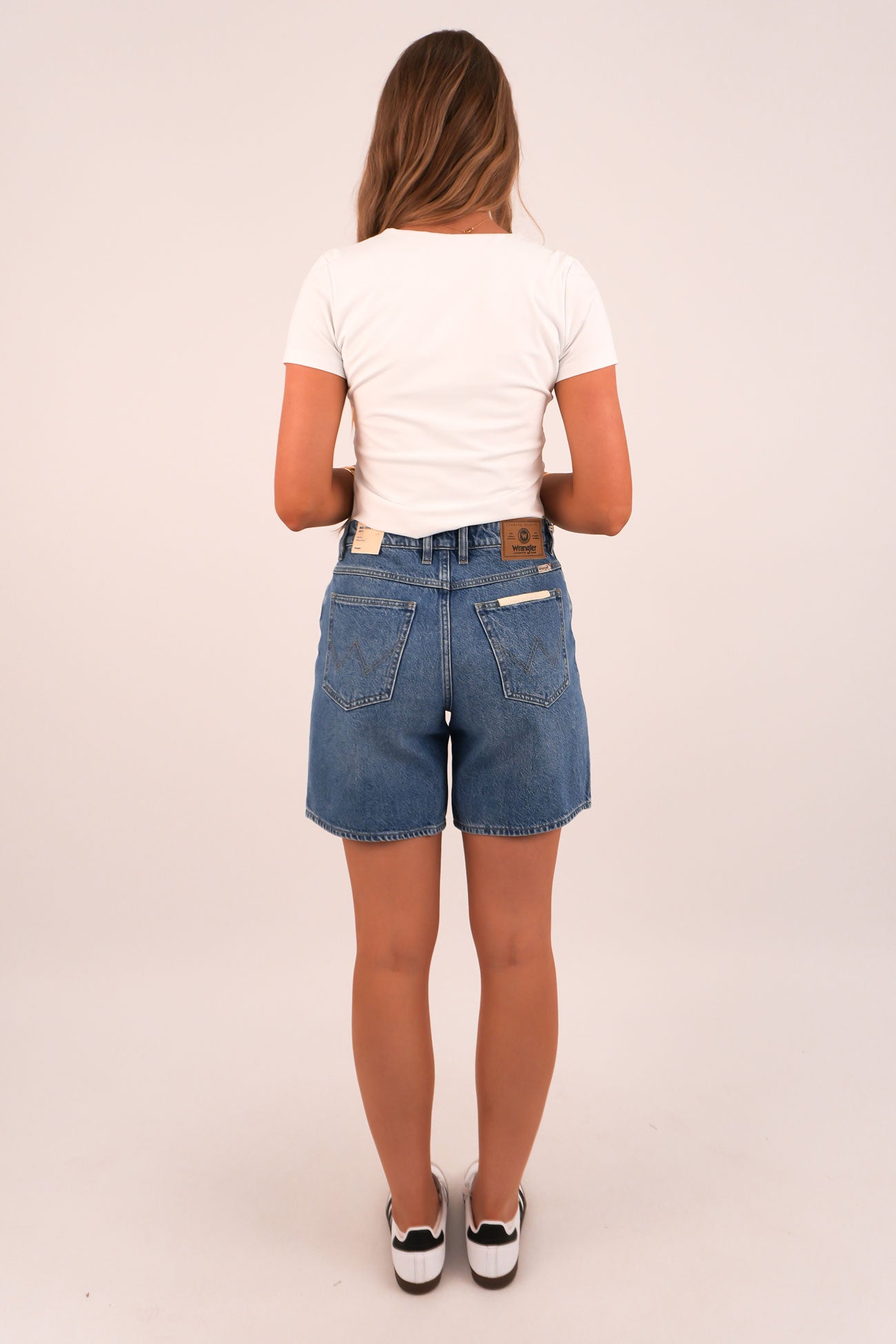 Mid Stevie Short Tupelo Blue