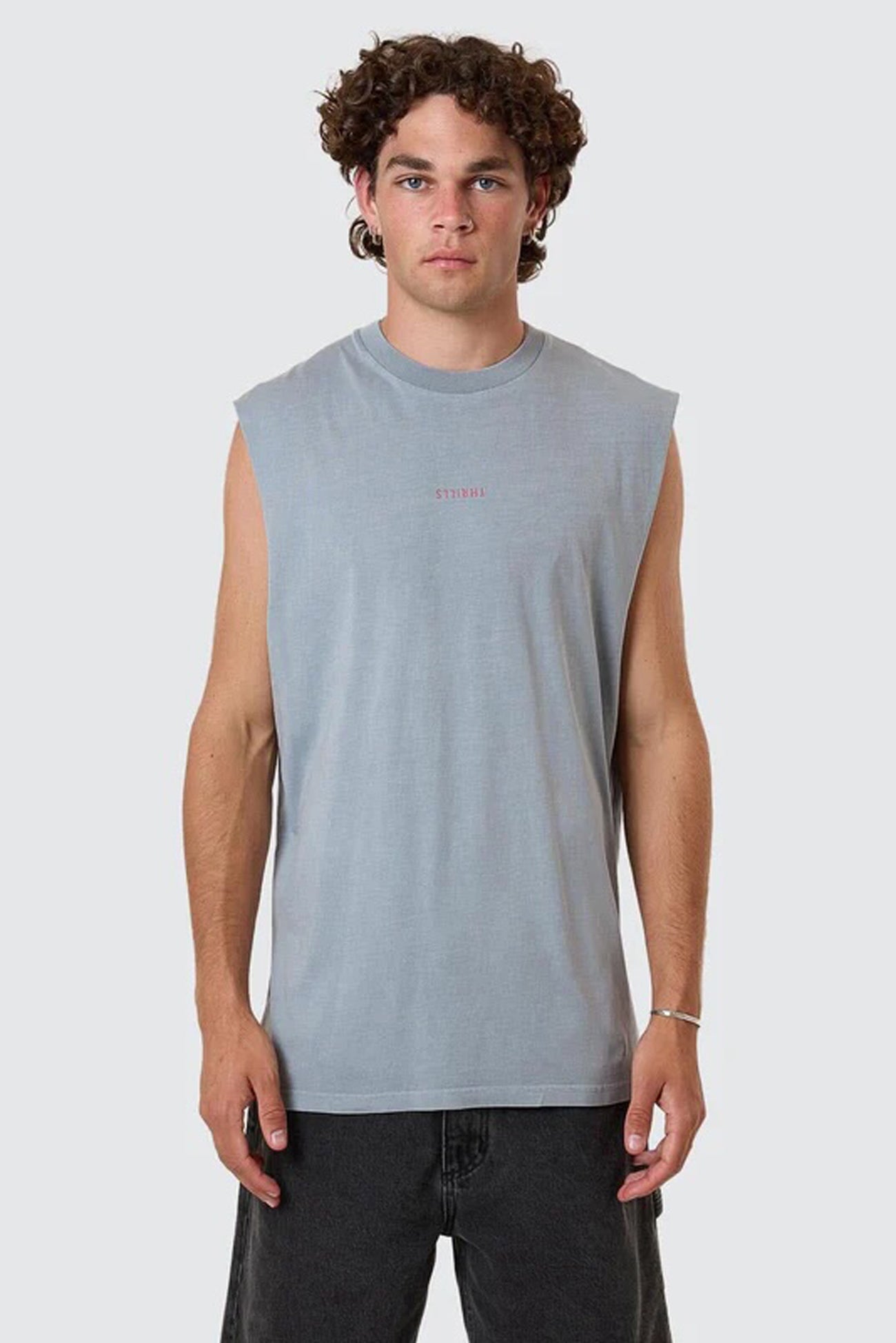 Minimal Thrills Merch Fit Muscle Tee Smog