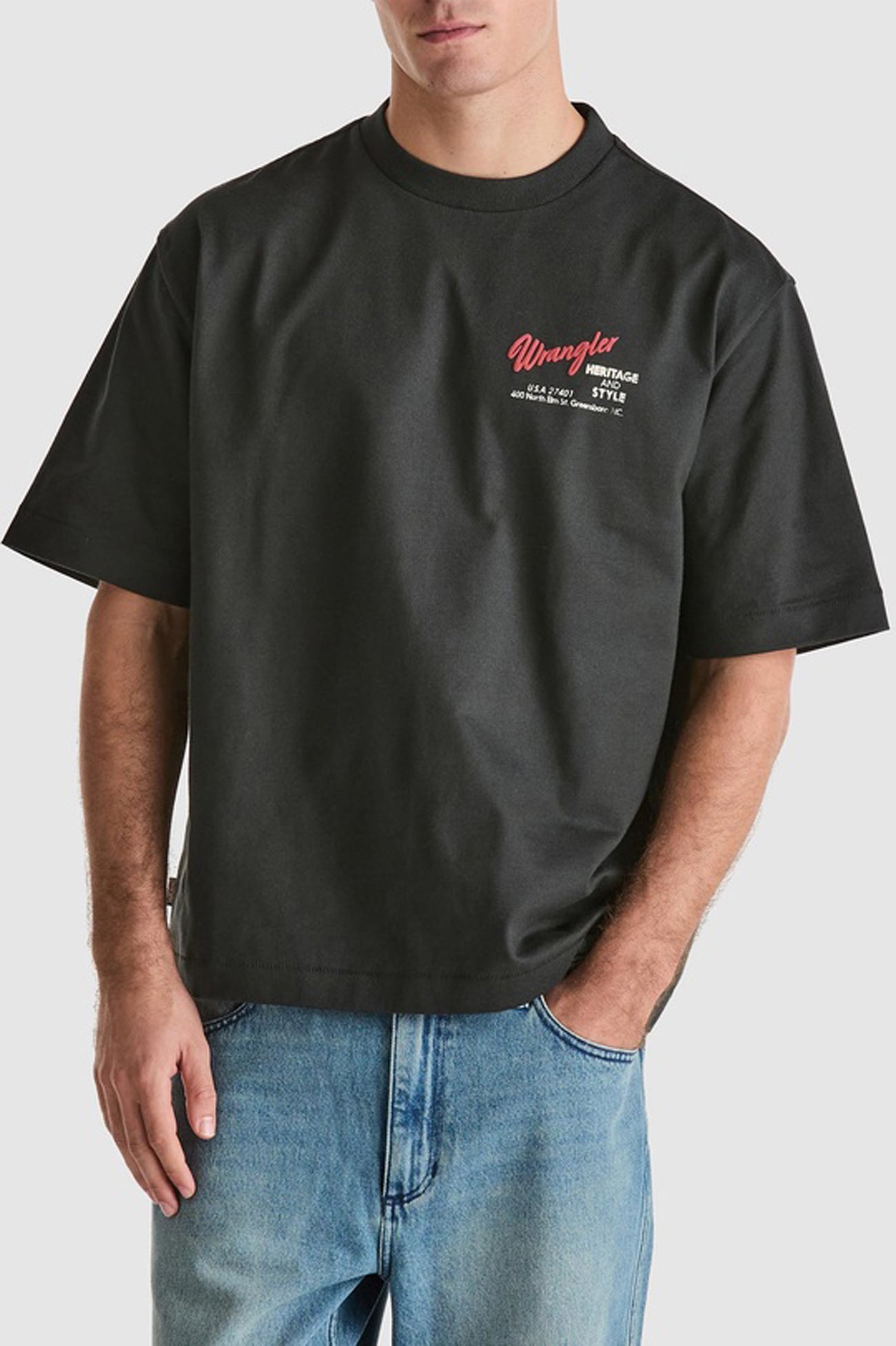 Motel-Boxcar-Tee-Dark-Slate-4