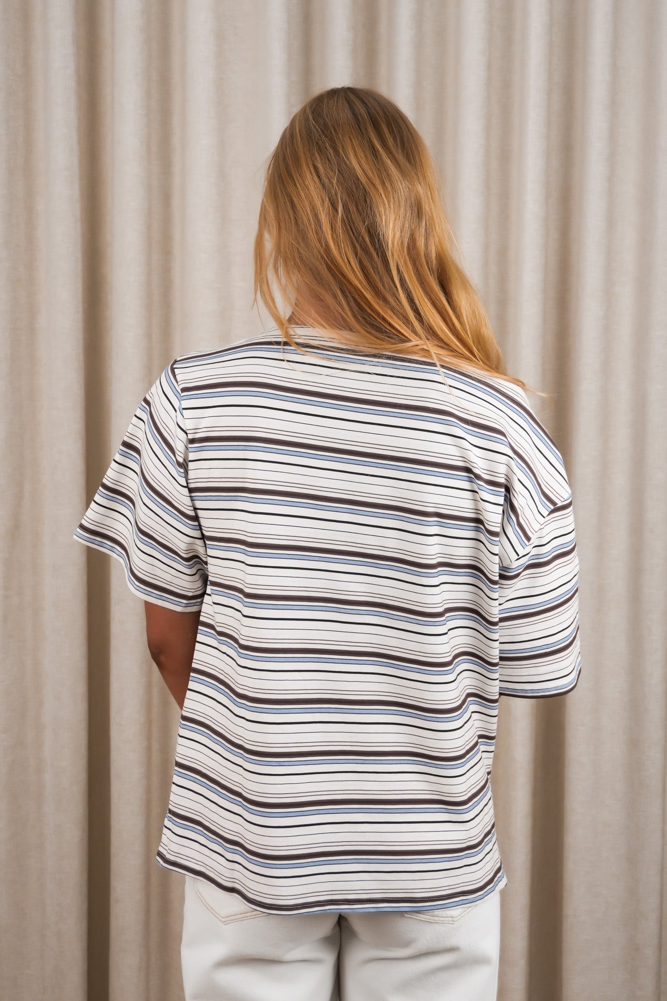 Neave Tee White Stripe