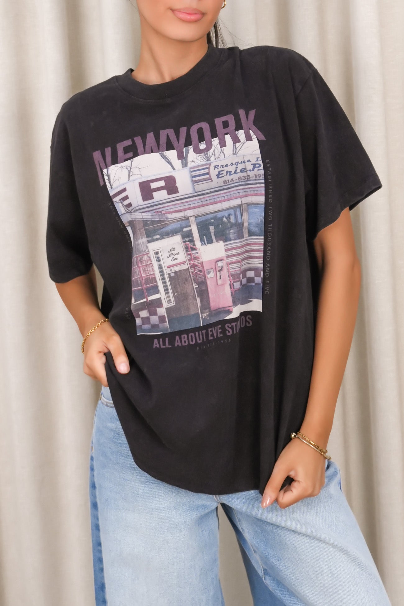 New York Diner Relaxed Tee Washed Black