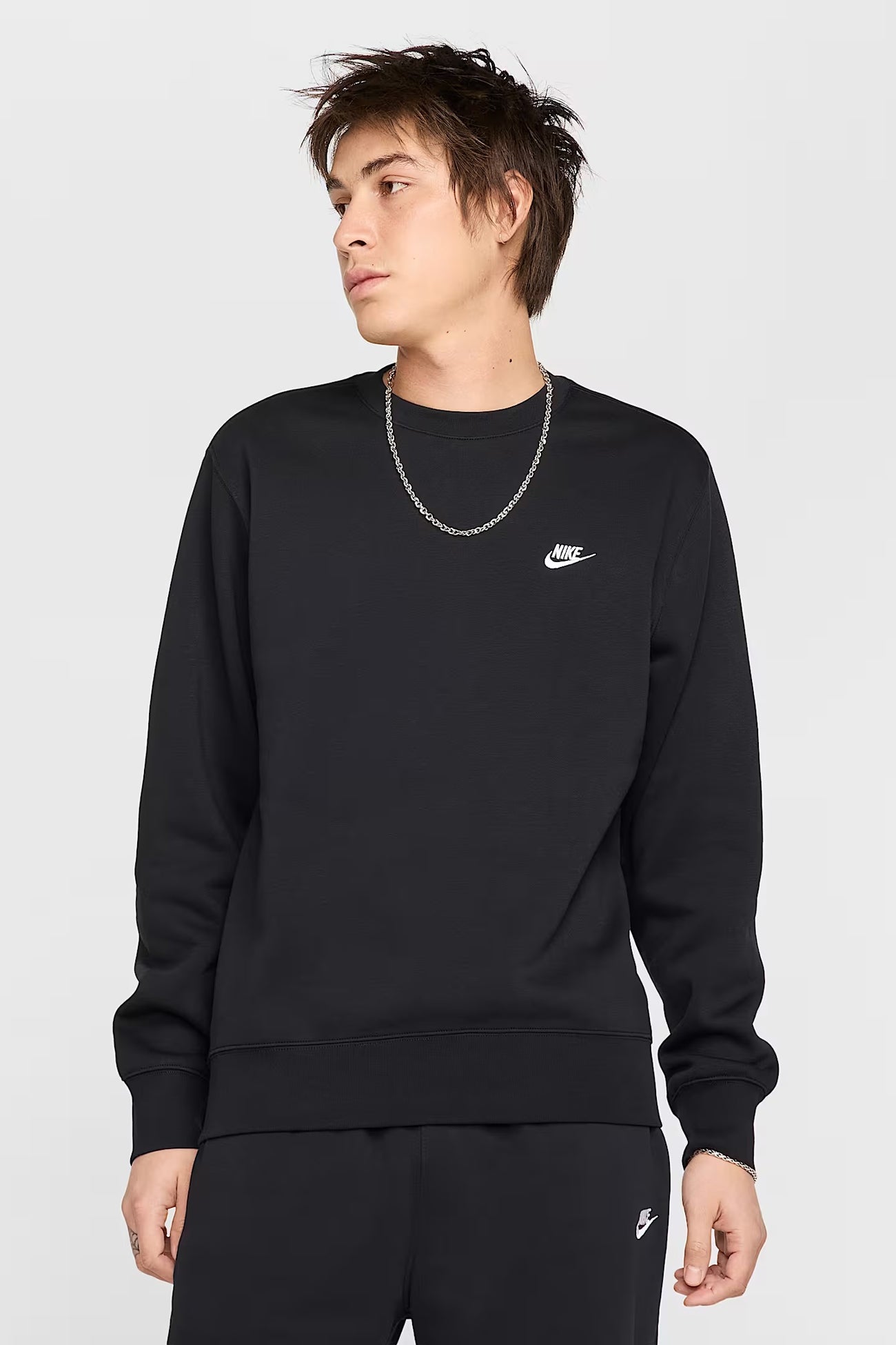 Nike-Club-Fleece-Crew-Black-White-fjpg