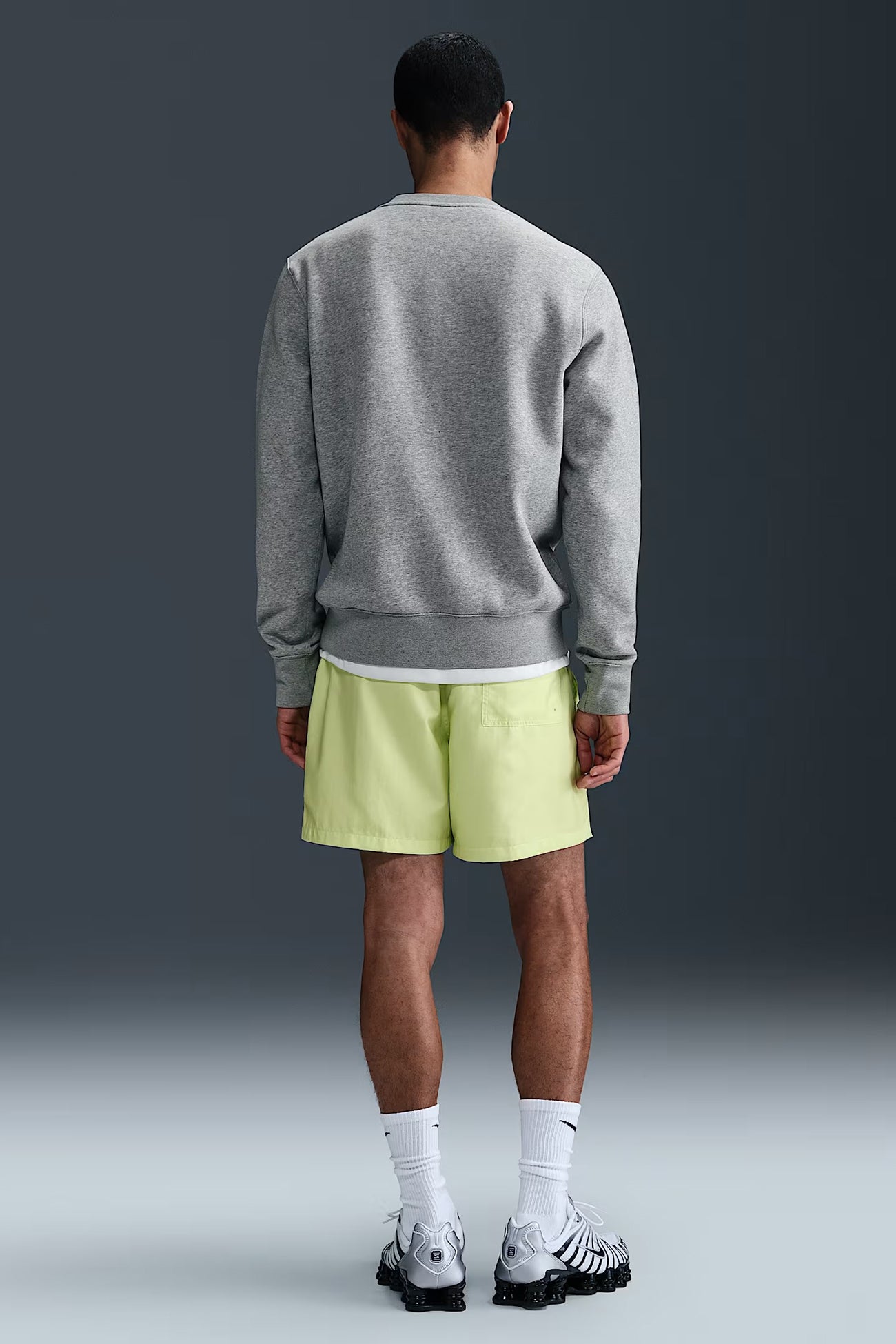 Nike-Club-Fleece-Crew-Dark-Grey-Heather-White-bjpg