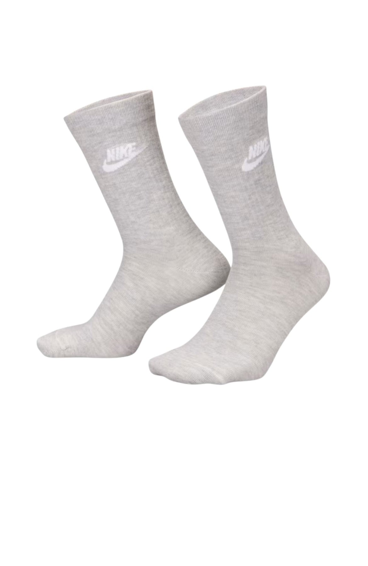 nike sportswear essential socks