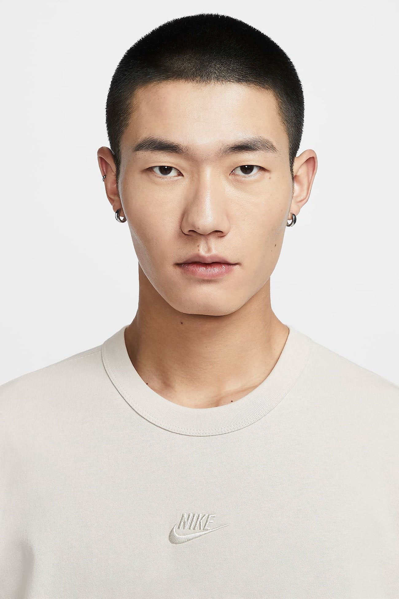 Nike Sportswear Premium T-Shirt Light Orewood Brown