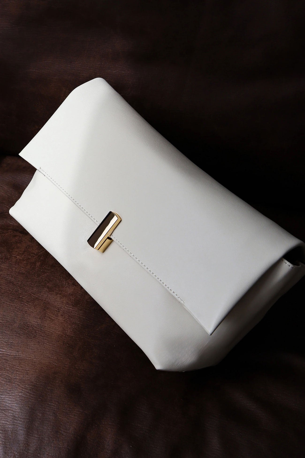 Nova Clutch White