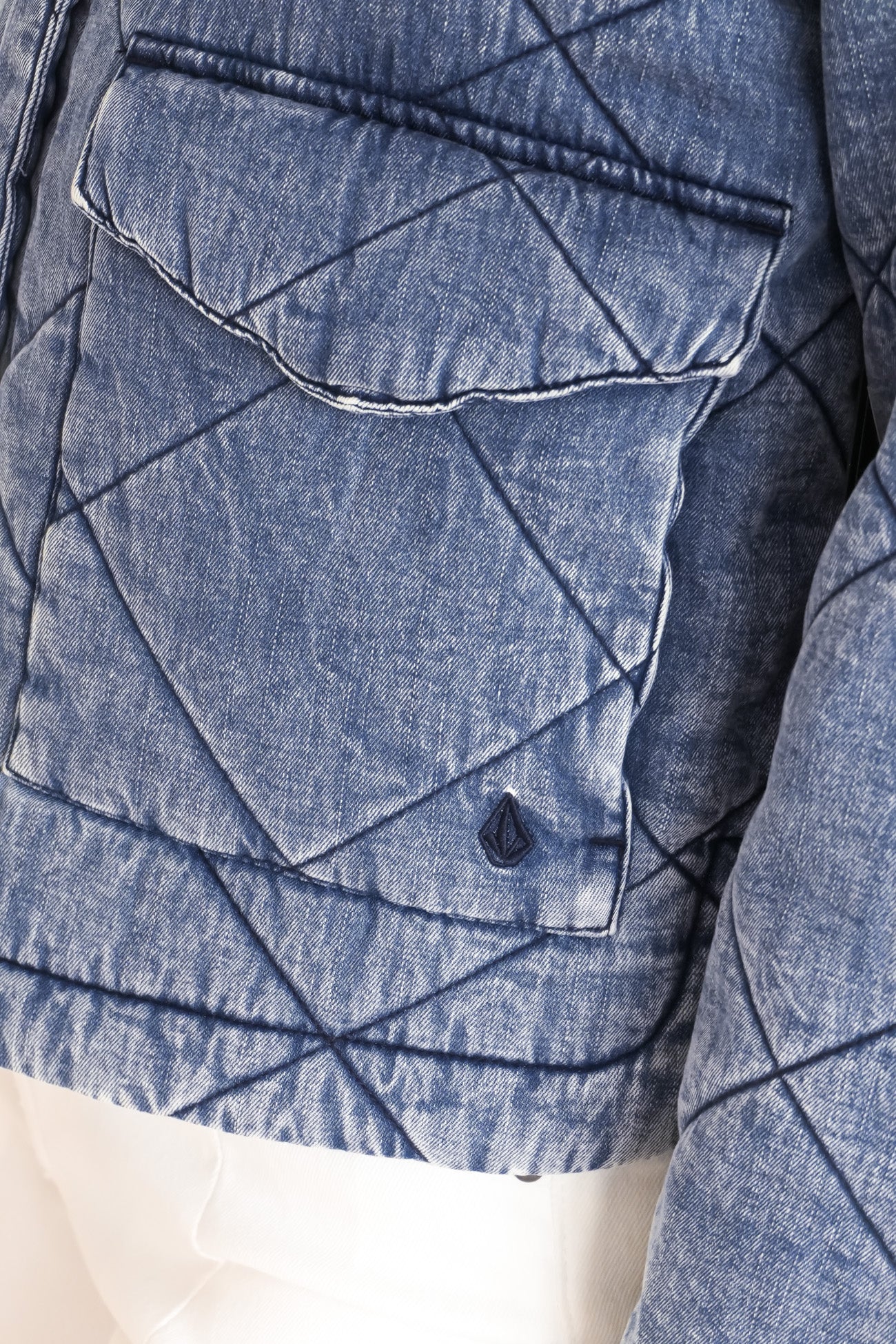 OC Ramps Quilted Jacket Worn Light Blue