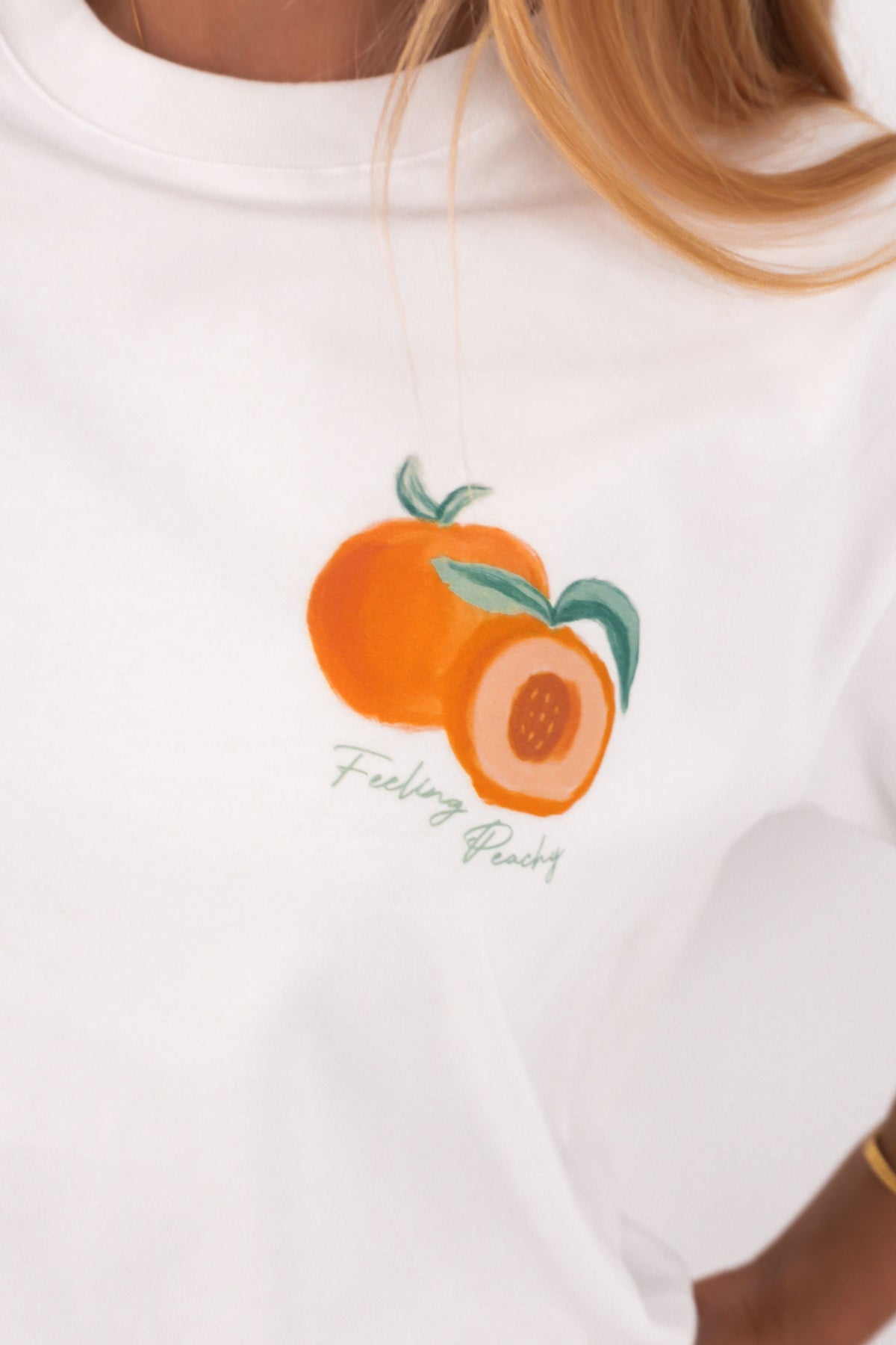 Peachy-Tee-White-c