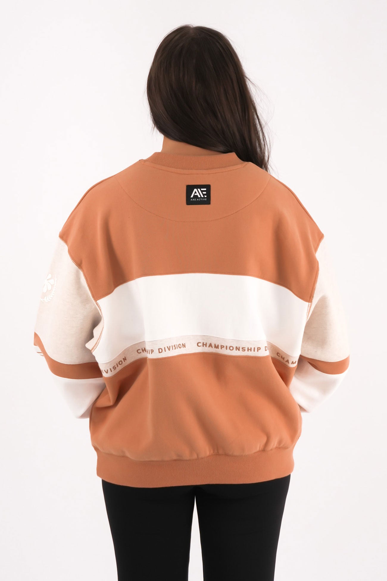 Performance Slouch Crew Clay
