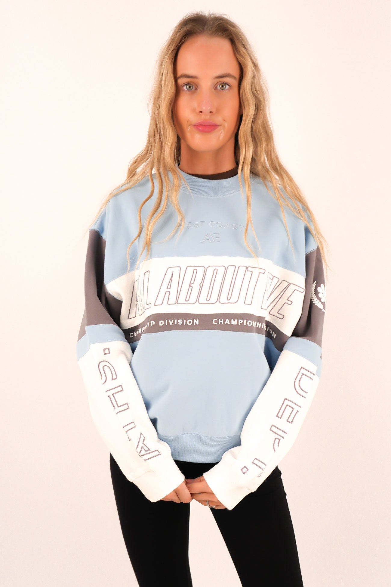 Performance Slouch Panel Crew Vintage Blue