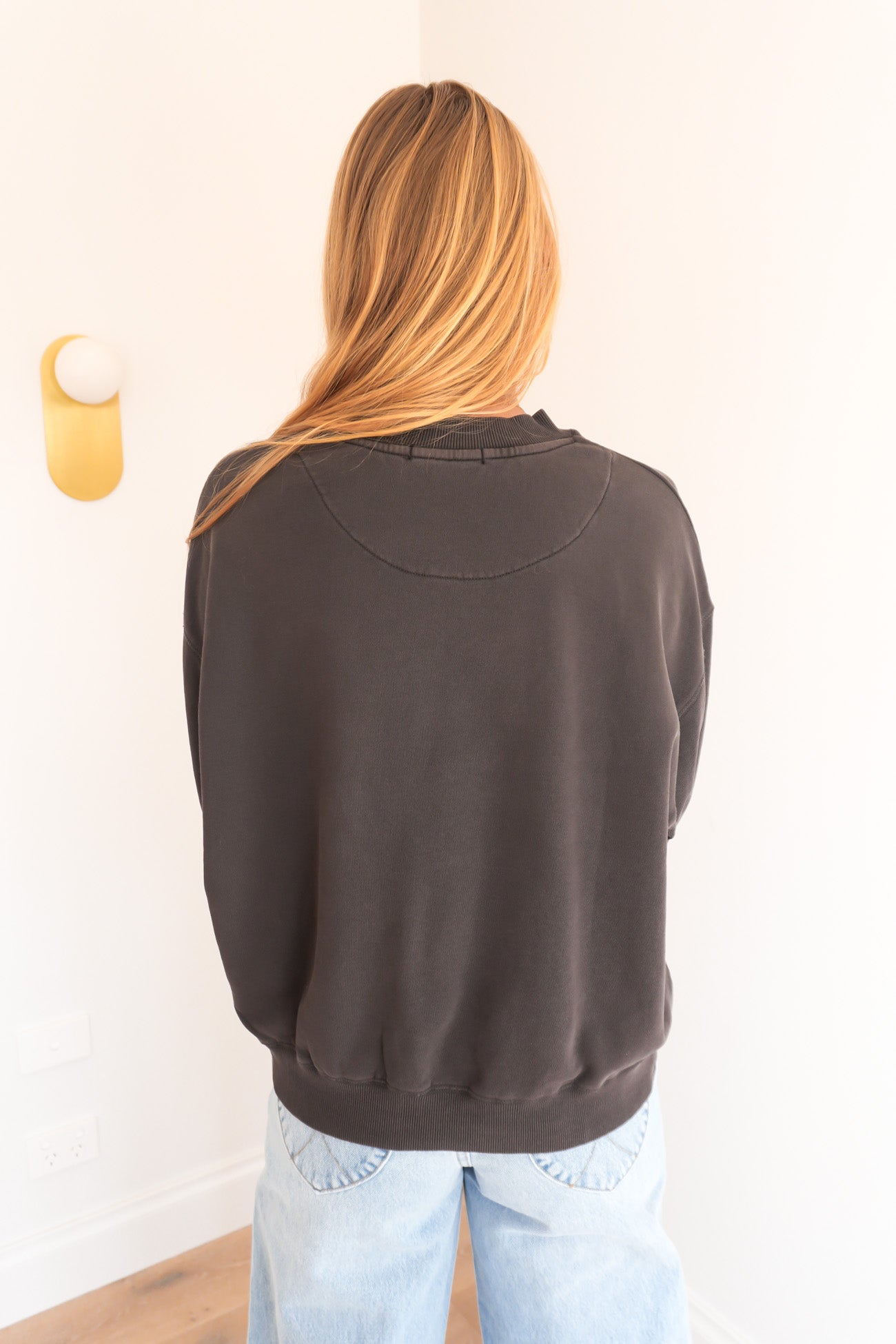 Pippa Box Crew Washed Black