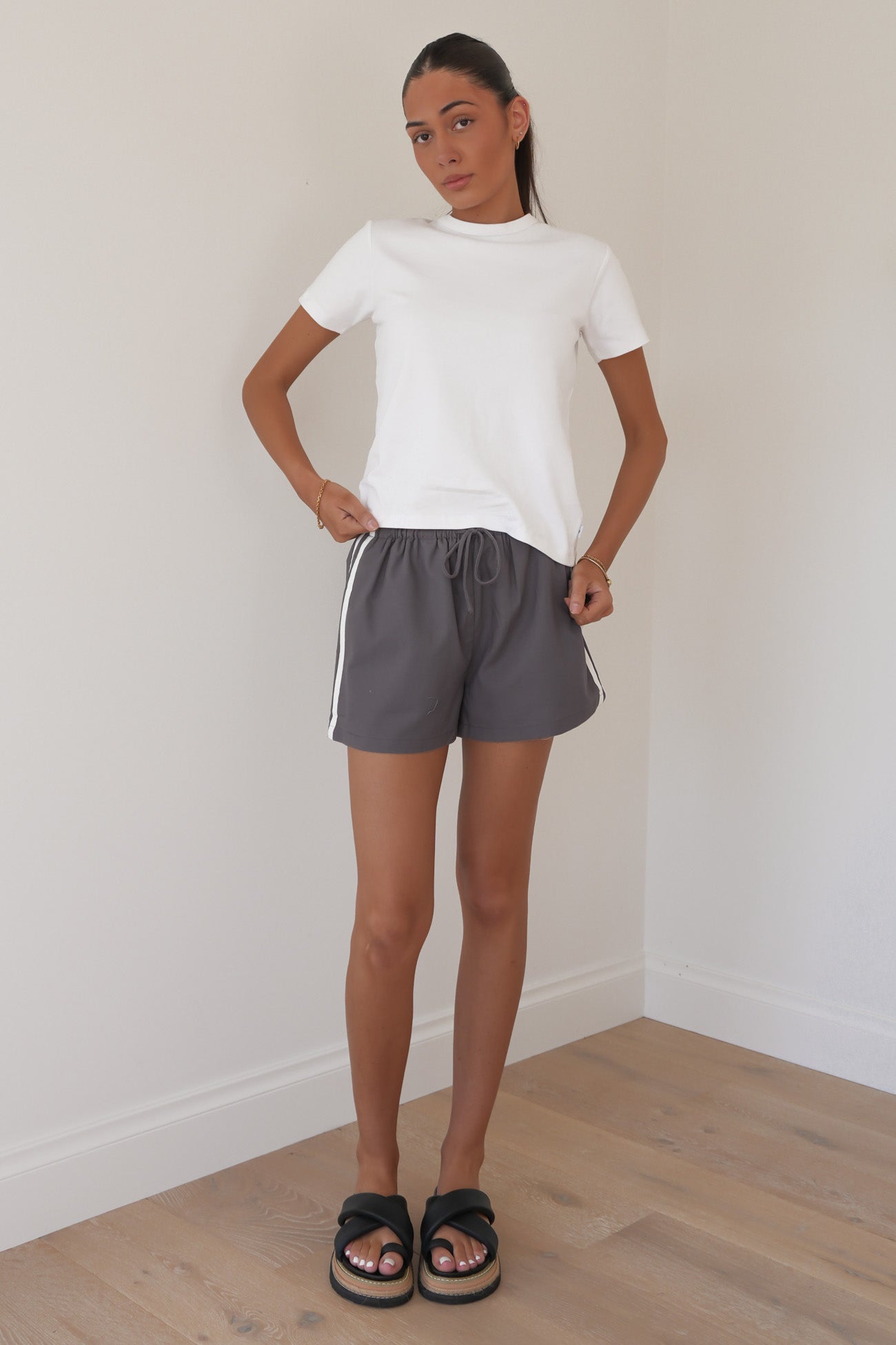 Premier Panel Short Charcoal