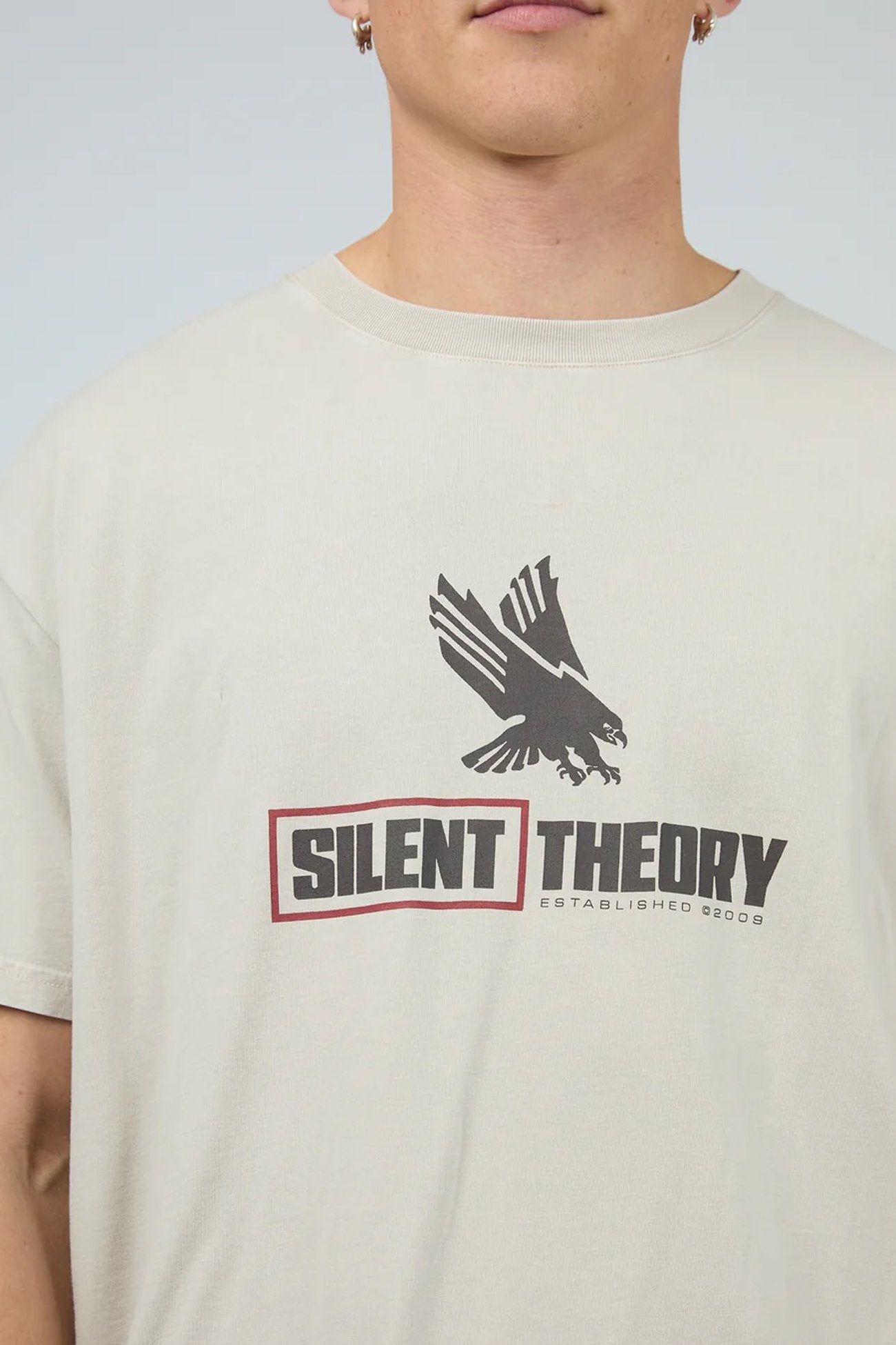 Revolution Tee Grey