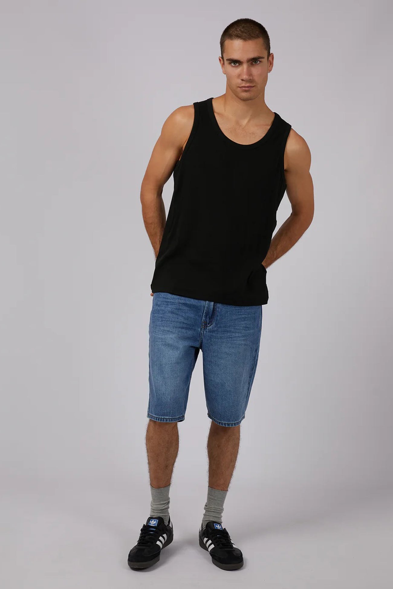 Rib Tank Black