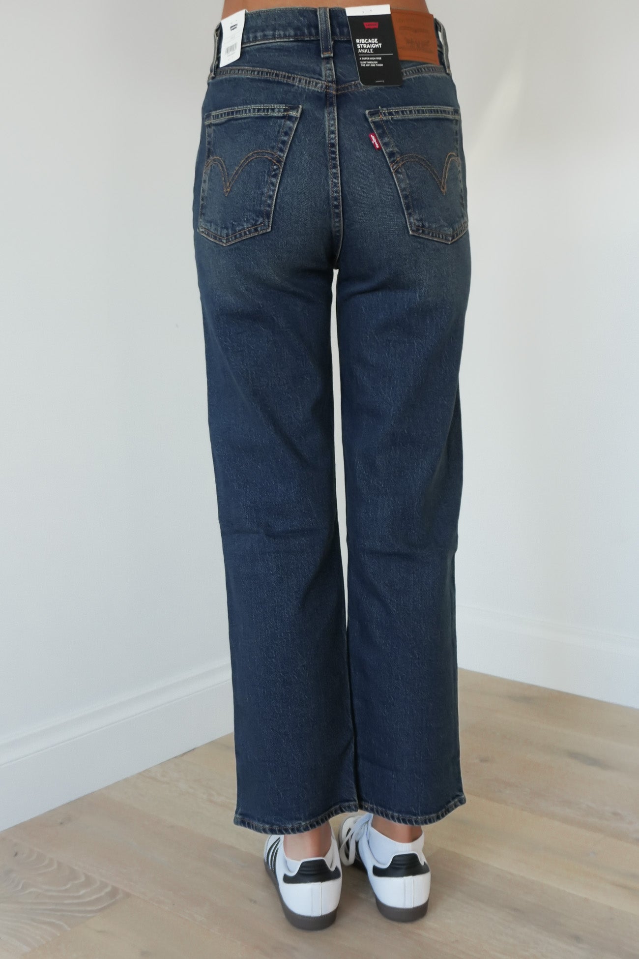 Ribcage Straight Ankle Jean Analyze This