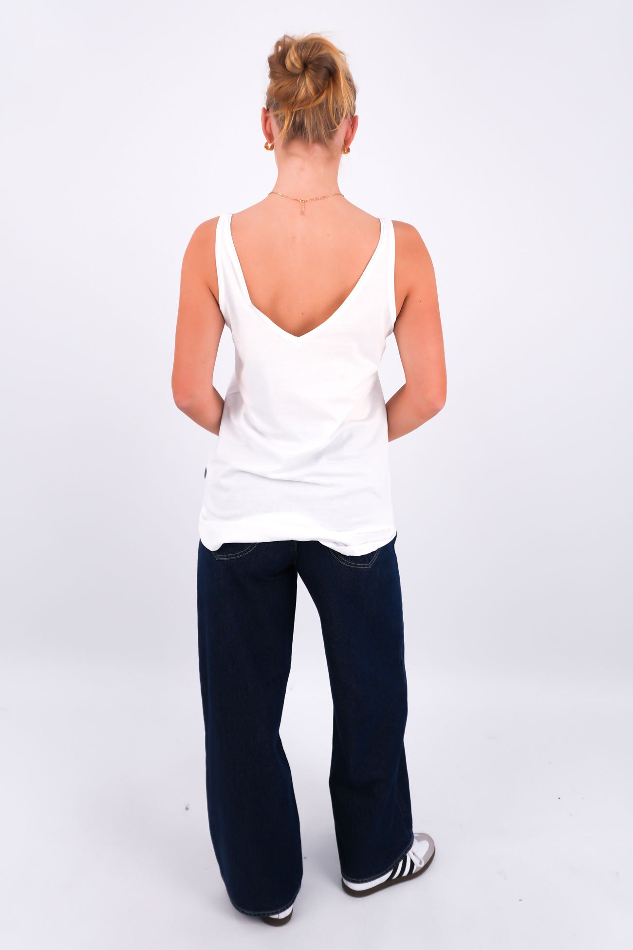 Ricky Tank White