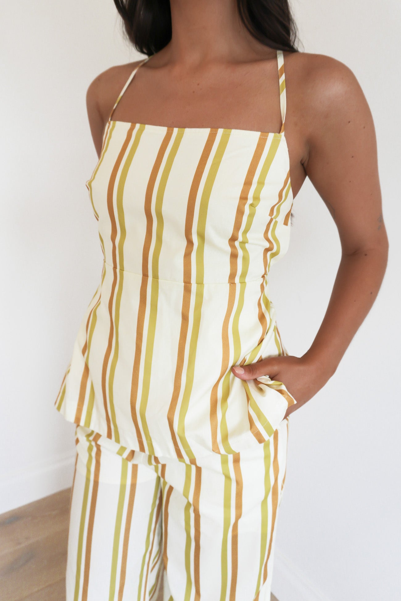 Rihanna Set Yellow Stripe