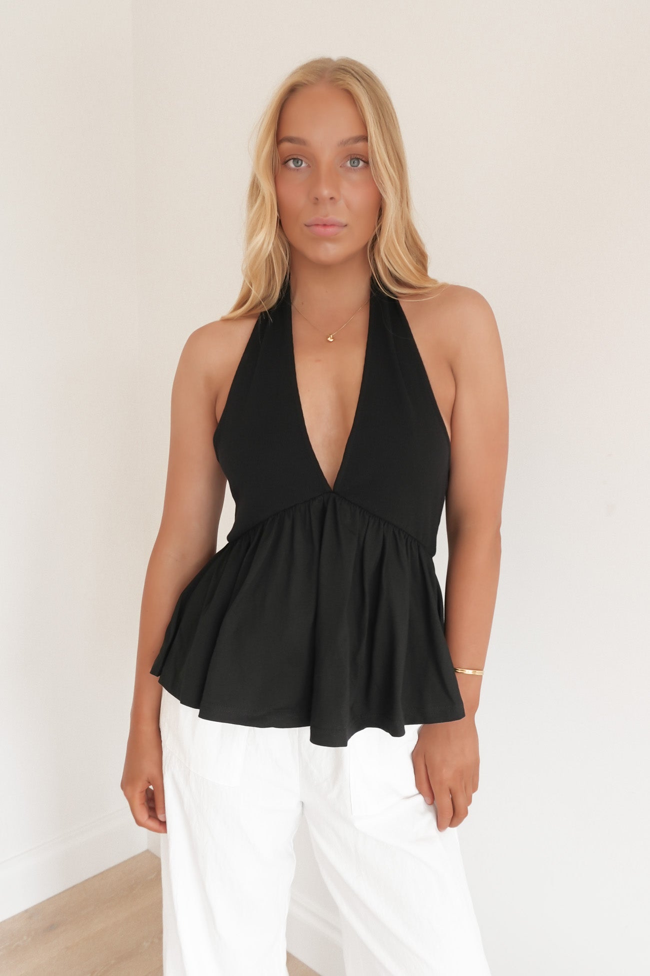 Saniya Halter Top Black
