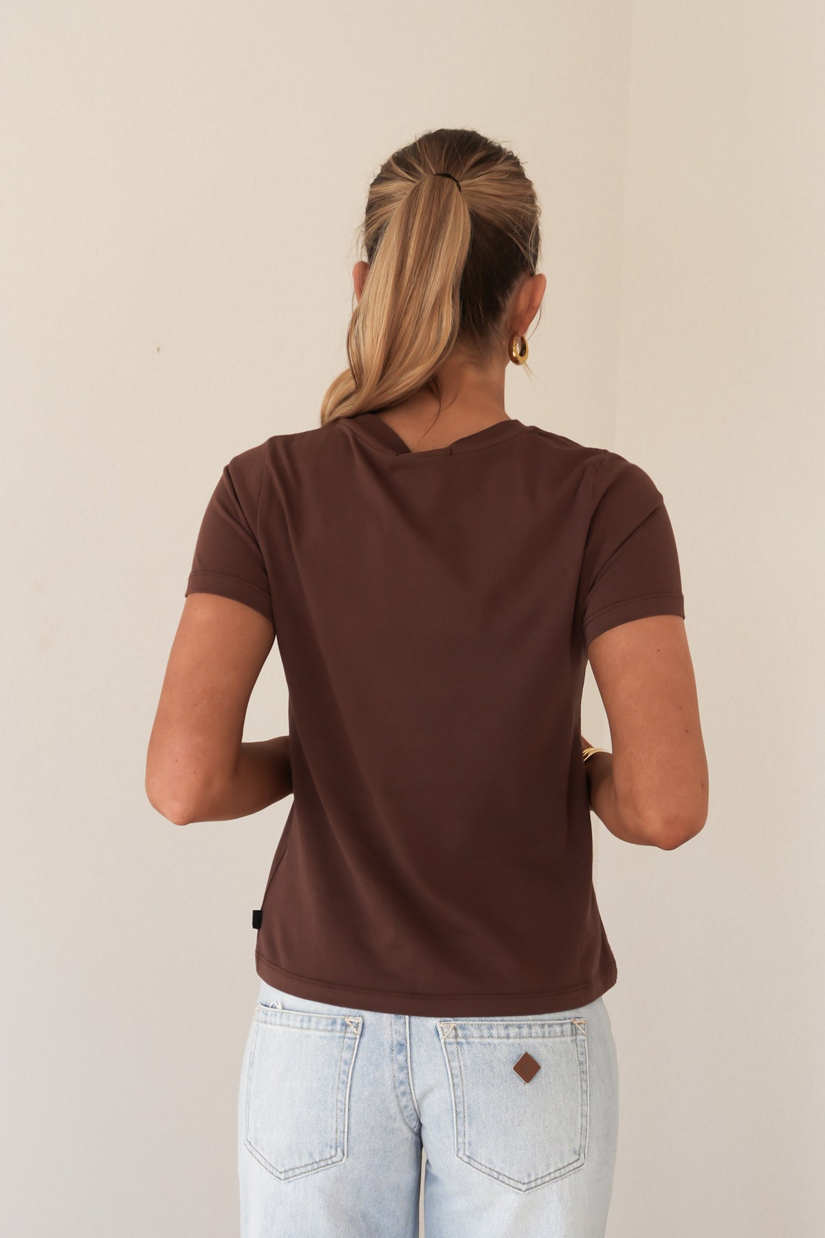 Sicilia Regular Tee Chocolate