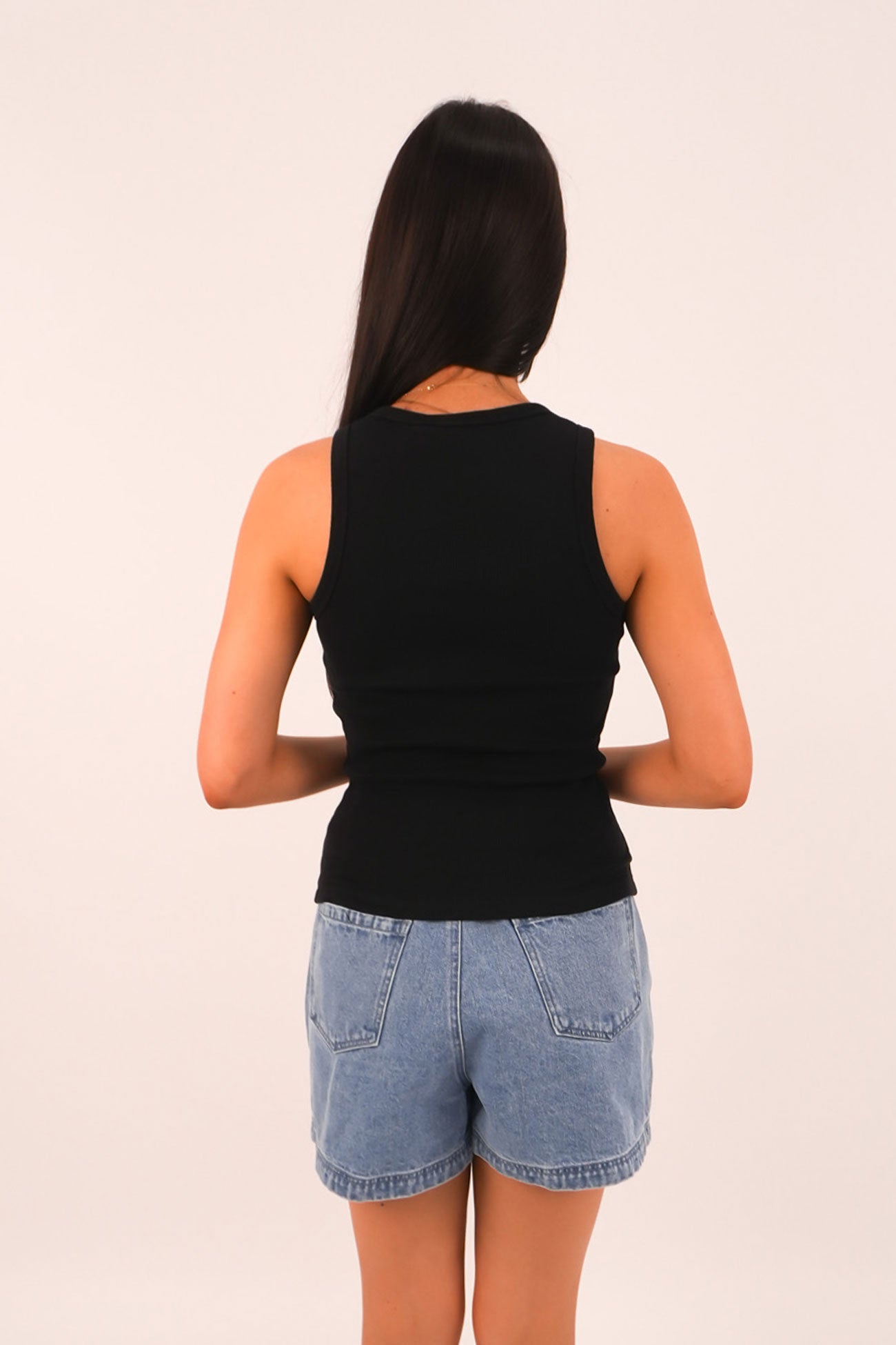 Sierra Tank Black