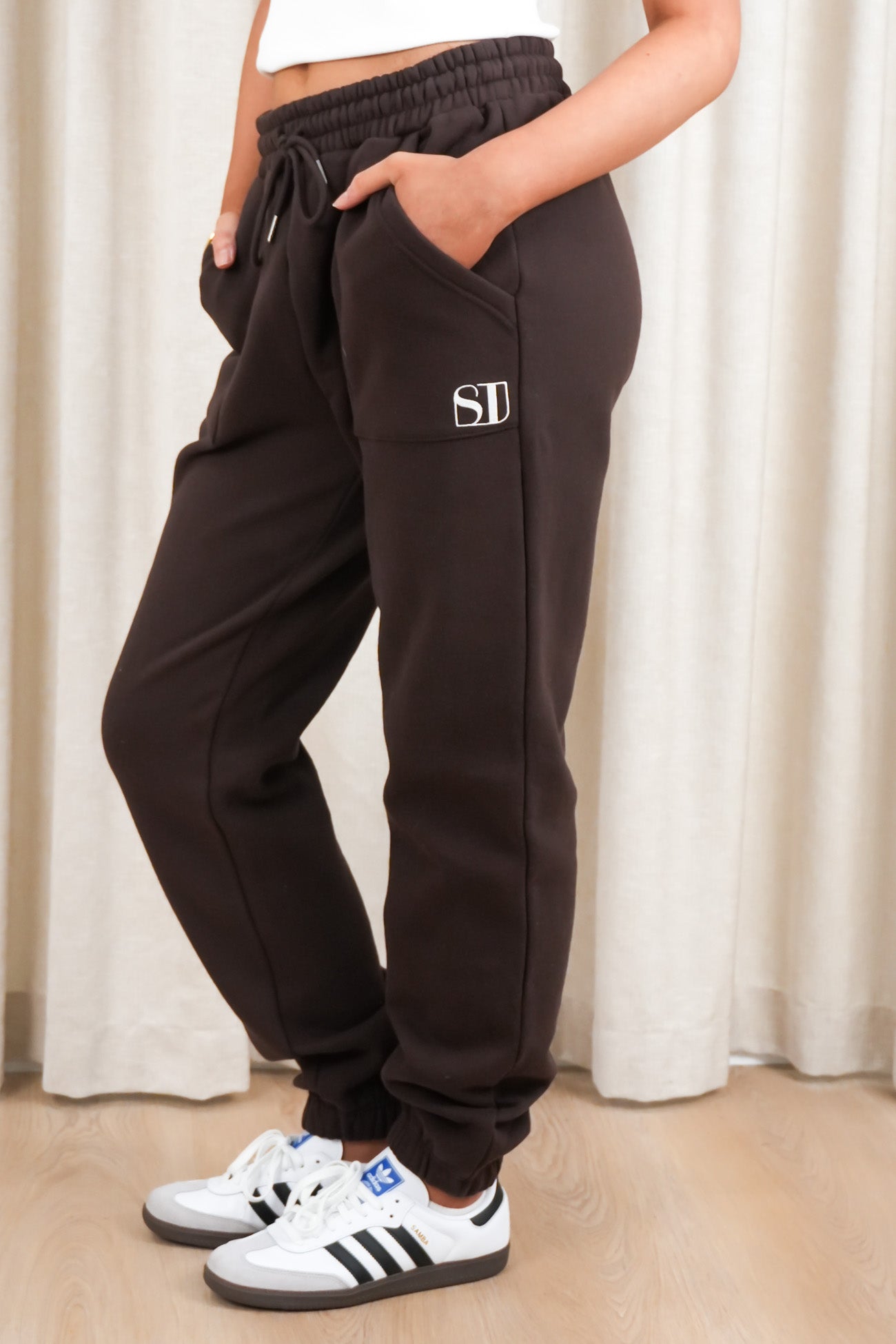 Silent Luxe Cuffed Trackpant Chocolate