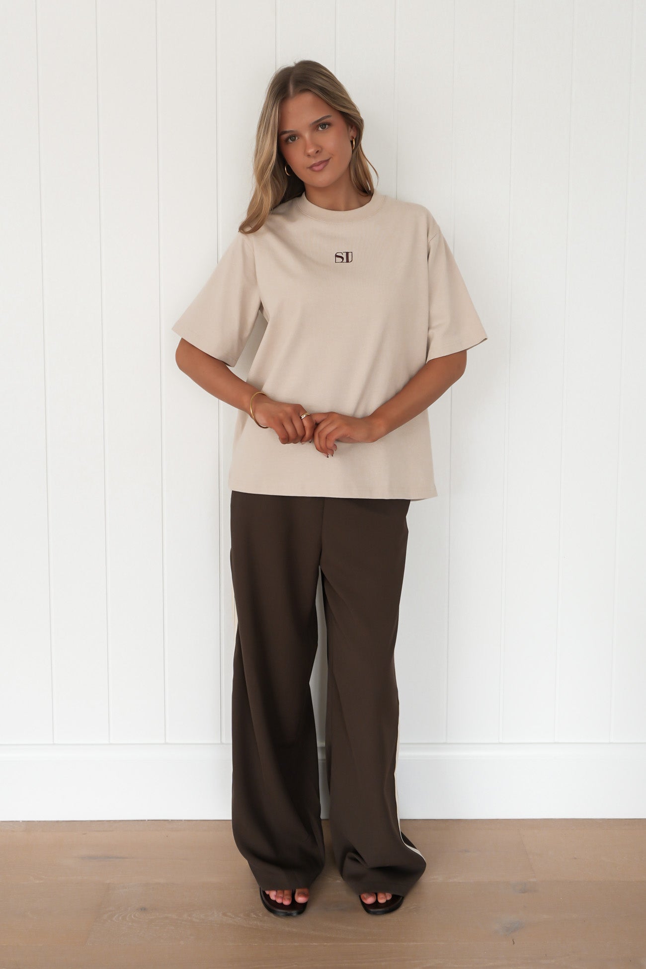 Silent Luxe Tee Chalk