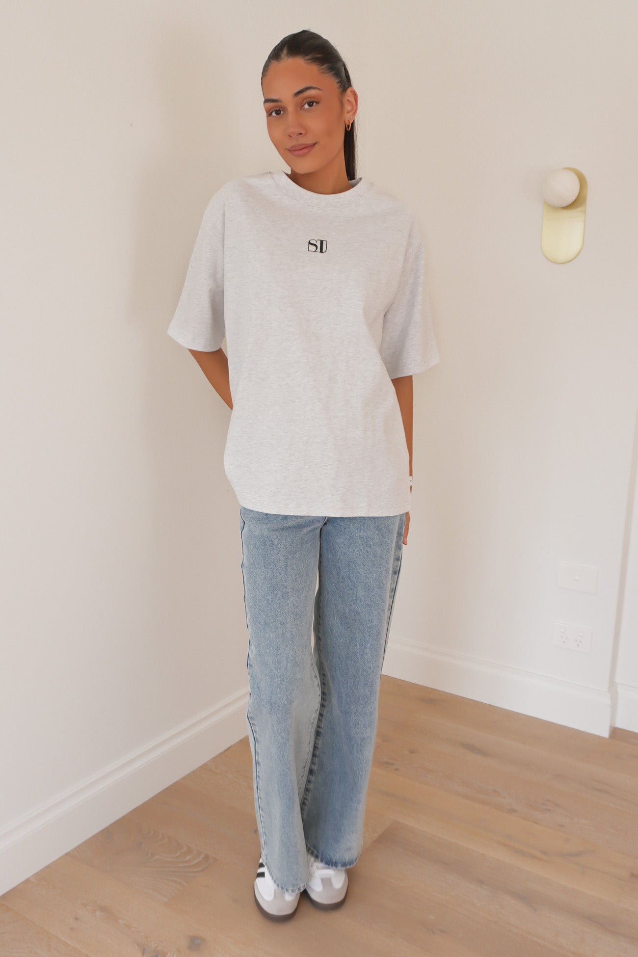 Silent Luxe Tee Snow Marle