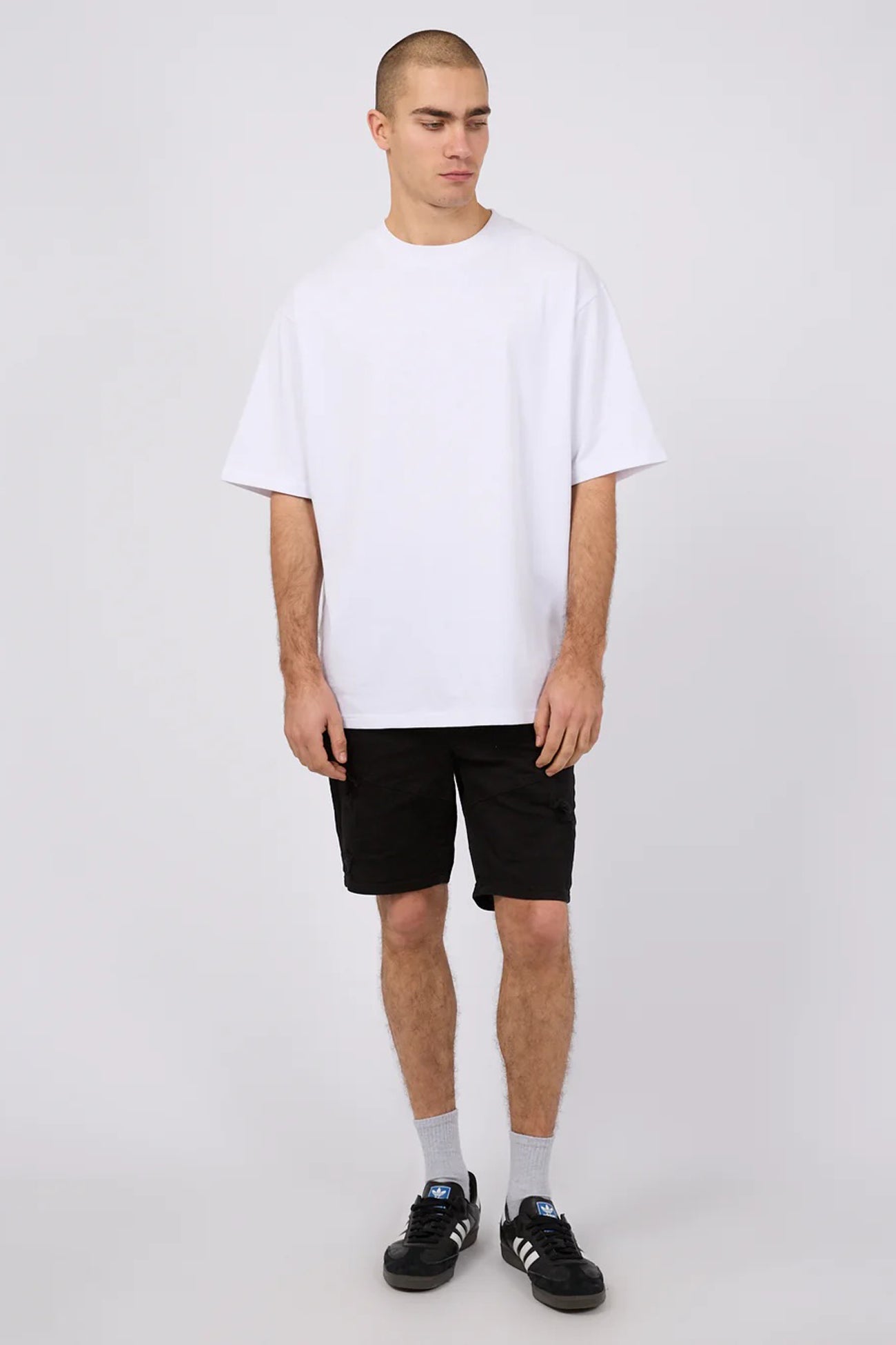 Soho Short Trashed Trashed Black